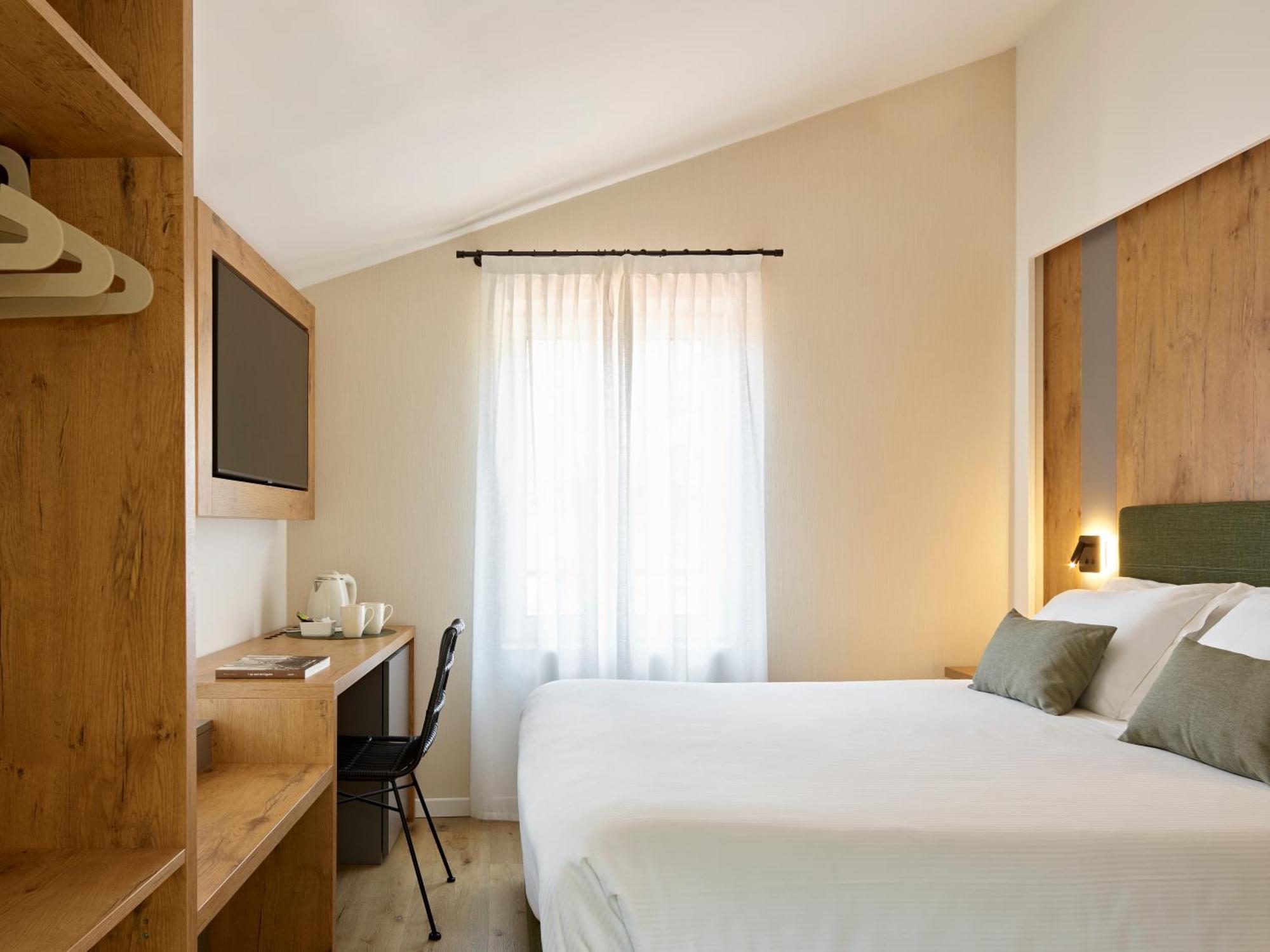 Small Double Room