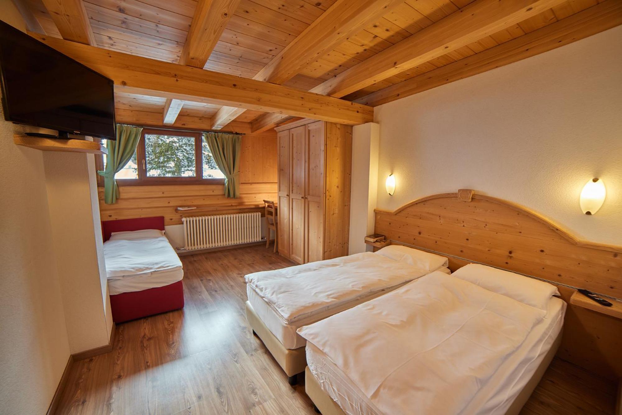 Triple Room