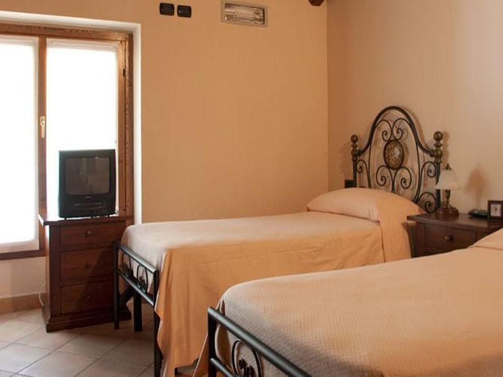 Classic Triple Room,362919553:JPEG