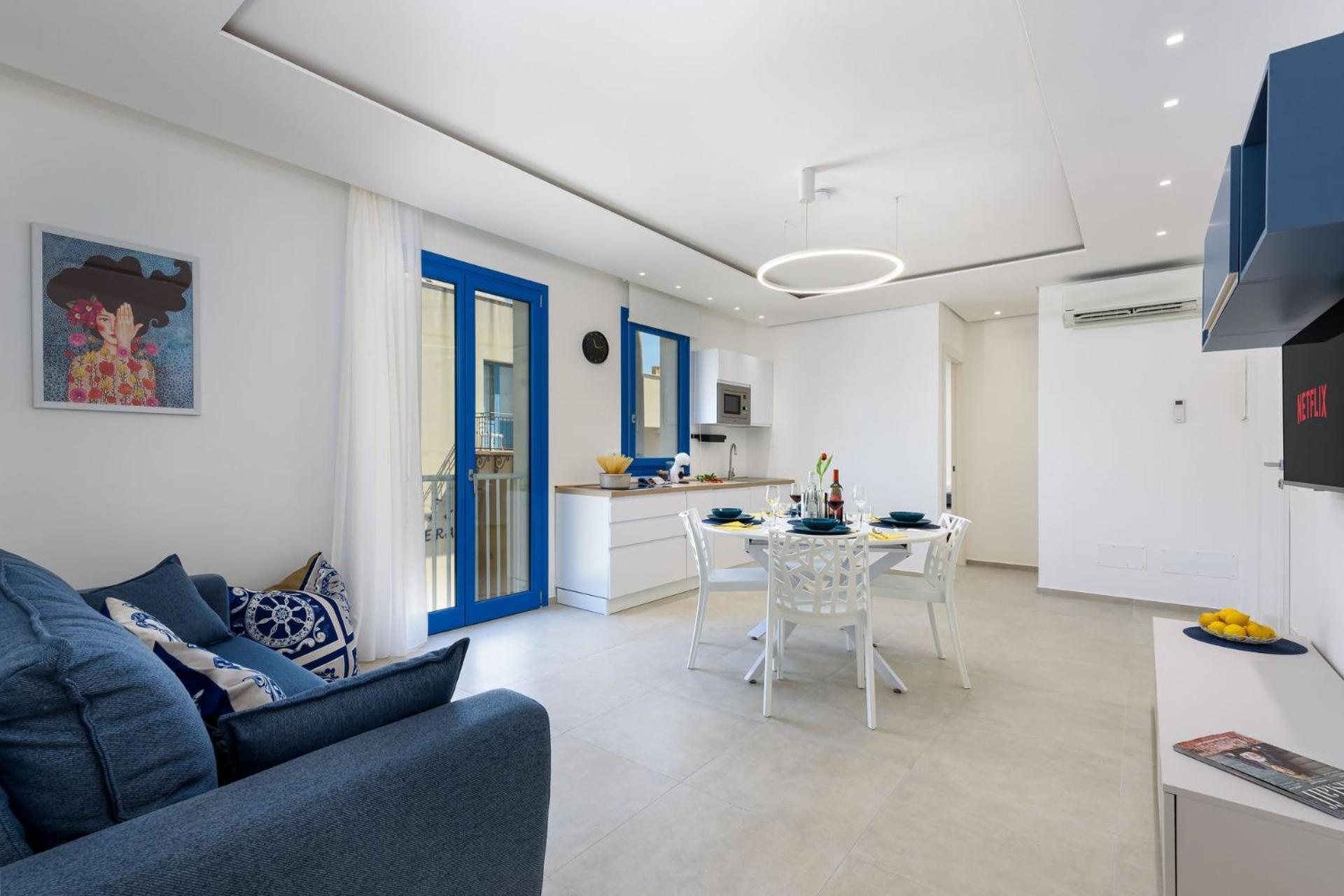Two-Bedroom Apartment Terrace Sea View