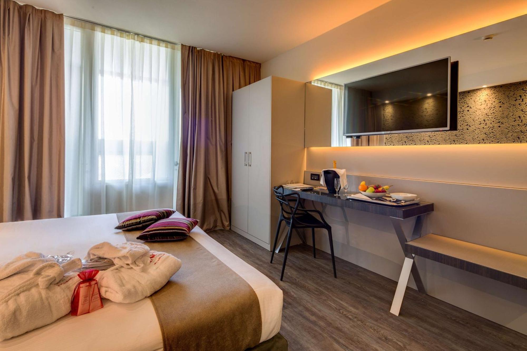 Executive King Room Balcony