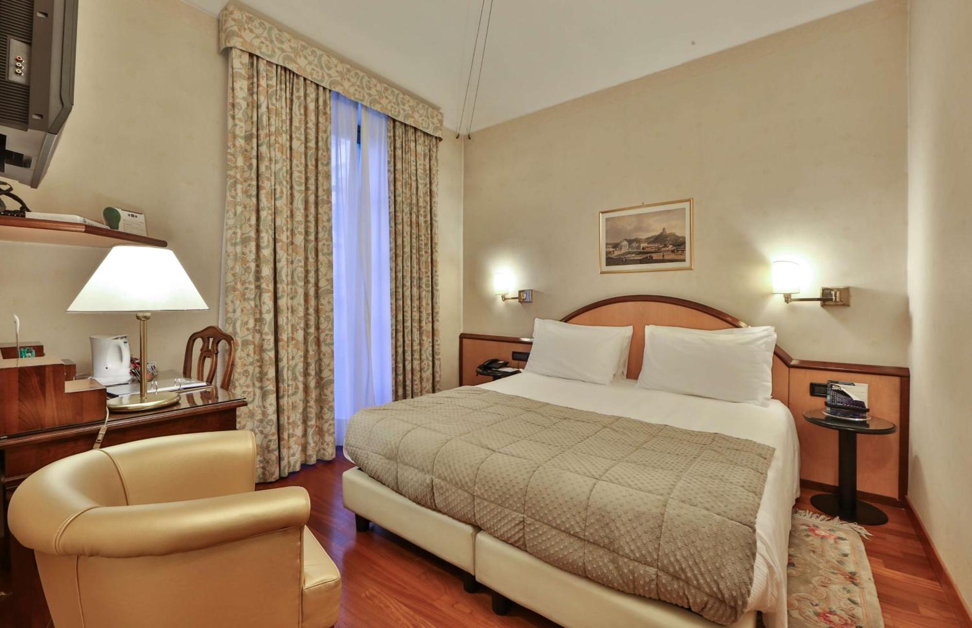 Classic Double Room