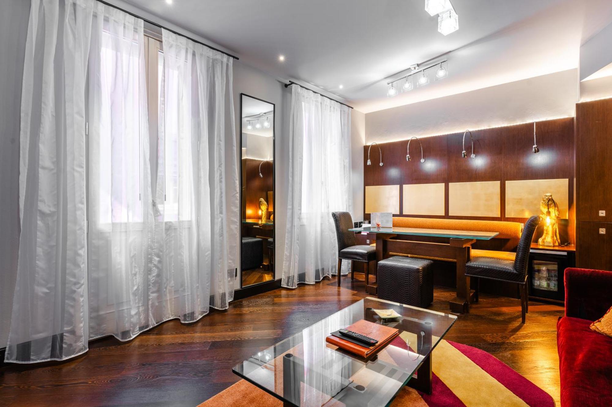 One-Bedroom Apartment Annex