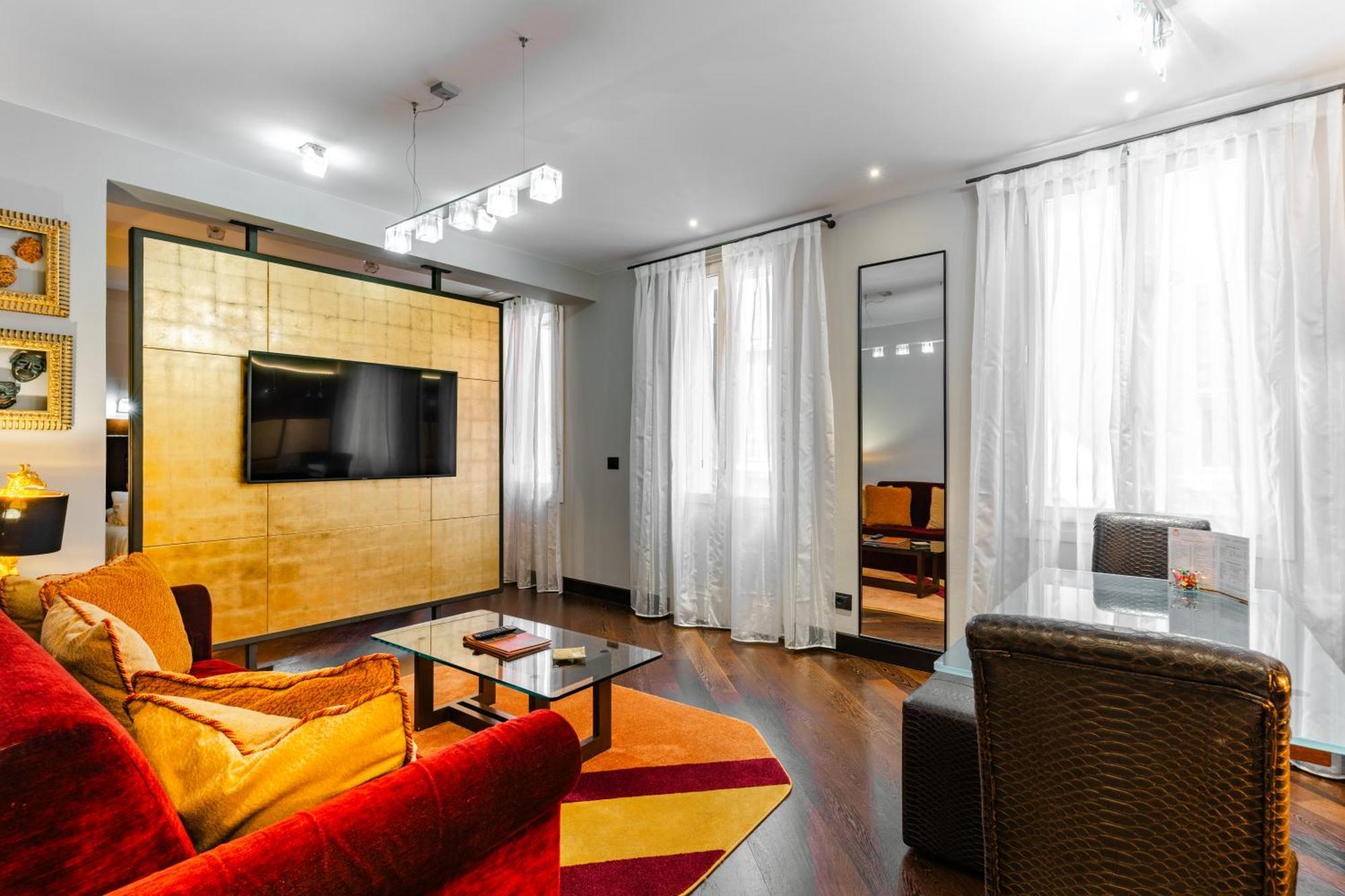 One-Bedroom Apartment Annex