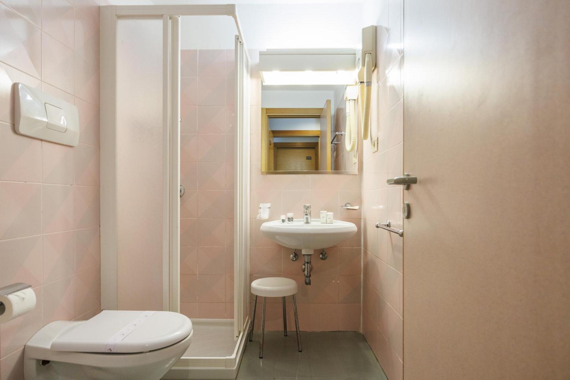 Double or Twin Room,1614778263:JPEG