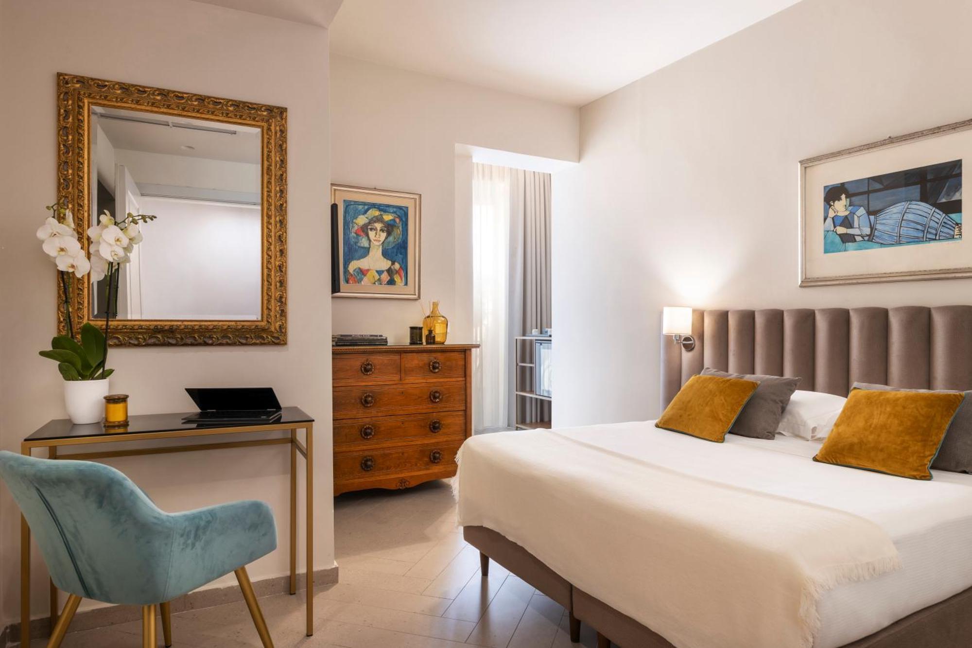 Standard Double or Twin Room City View