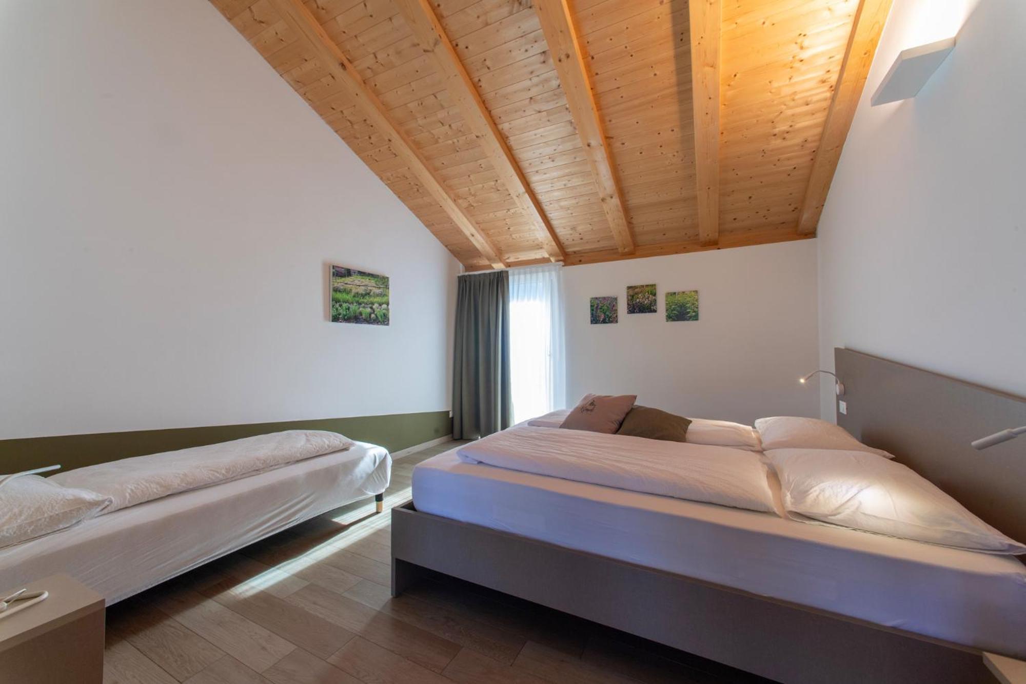 Deluxe Double Room Extra Bed