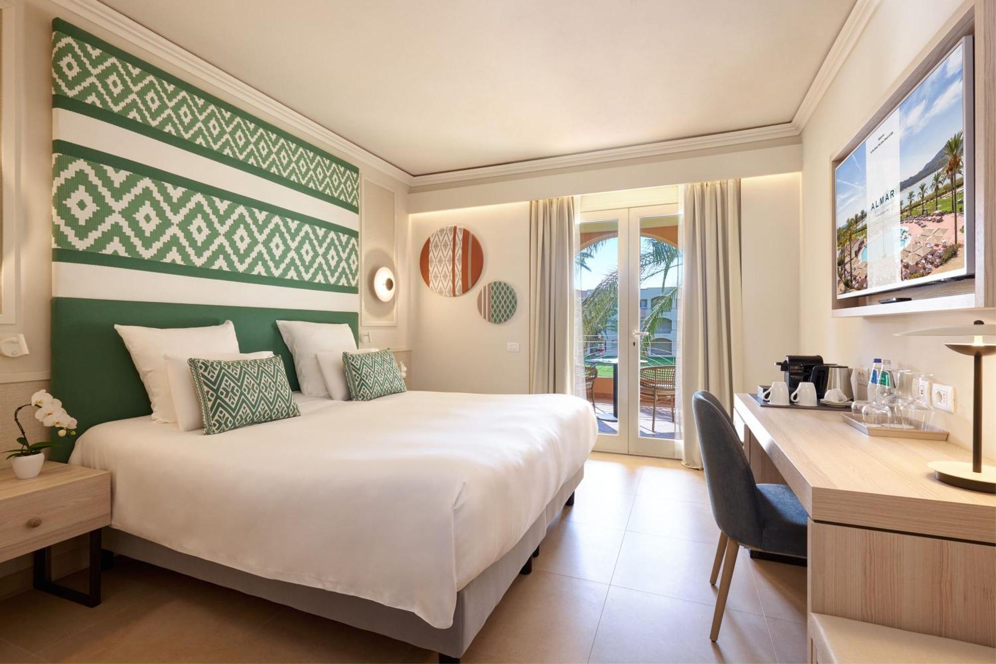 Superior Double Room Garden View