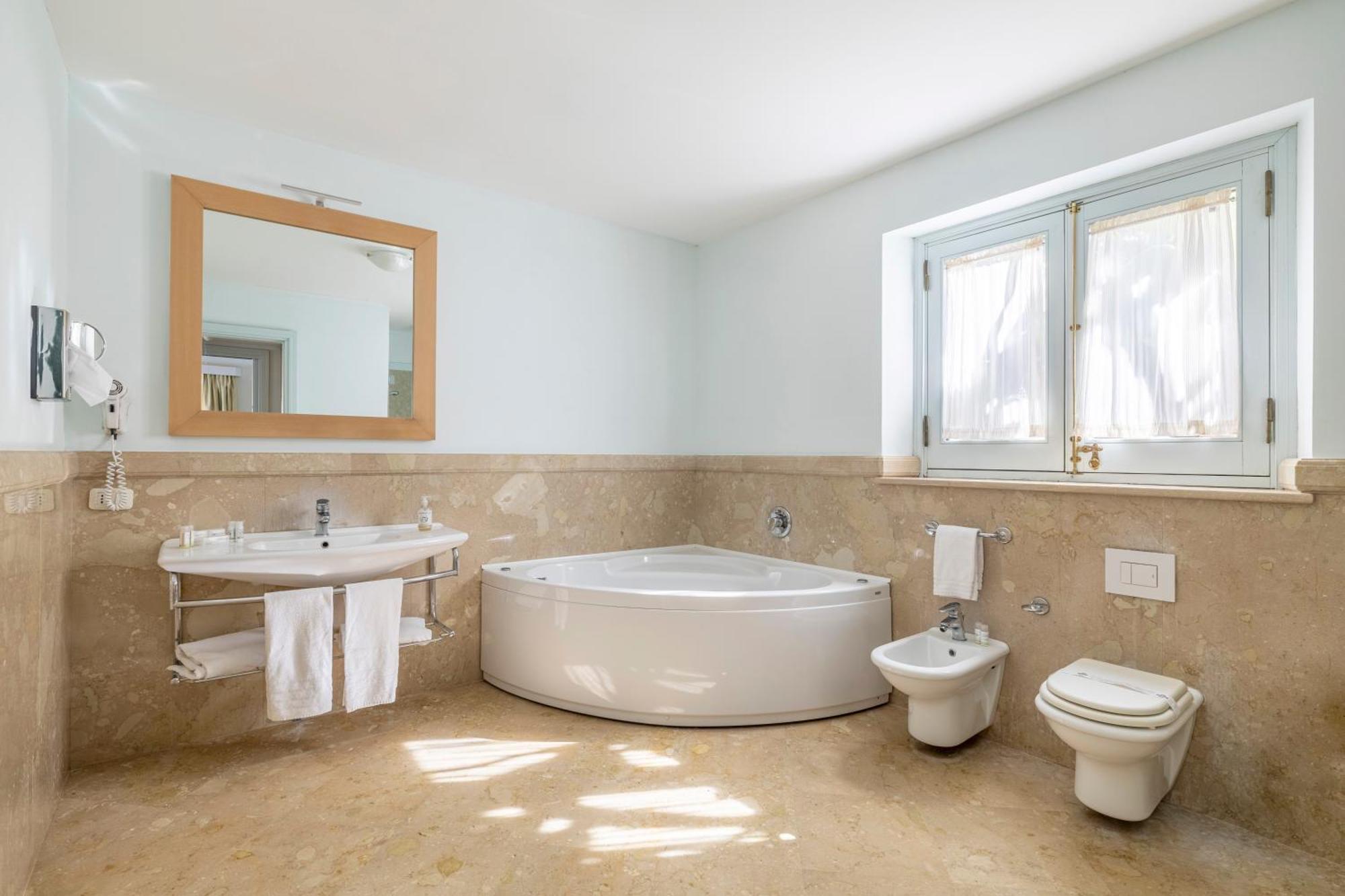 Exclusive Suite