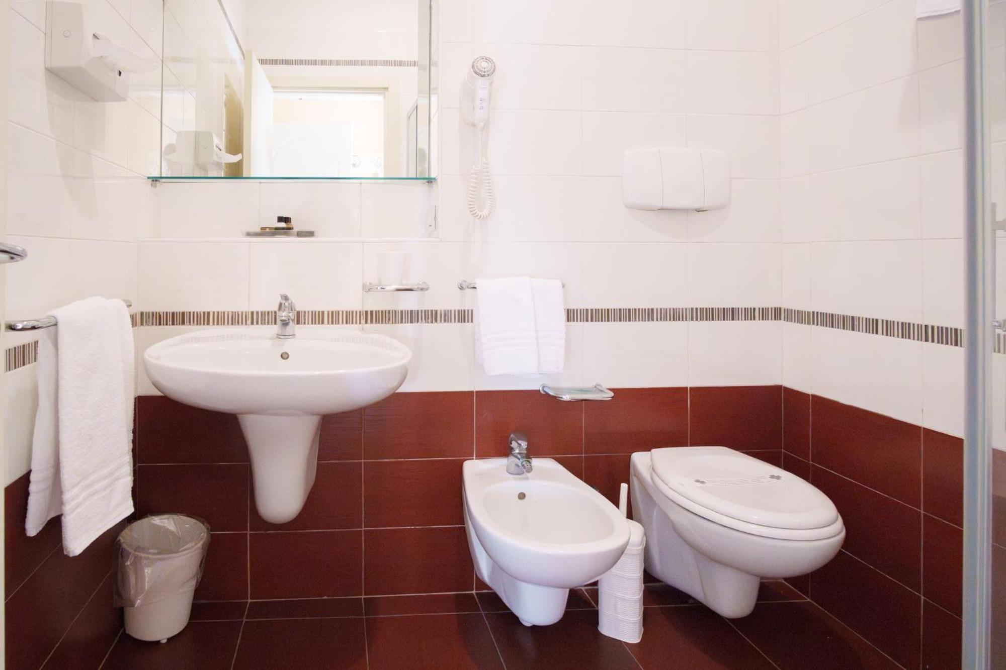 Comfort Double or Twin Room