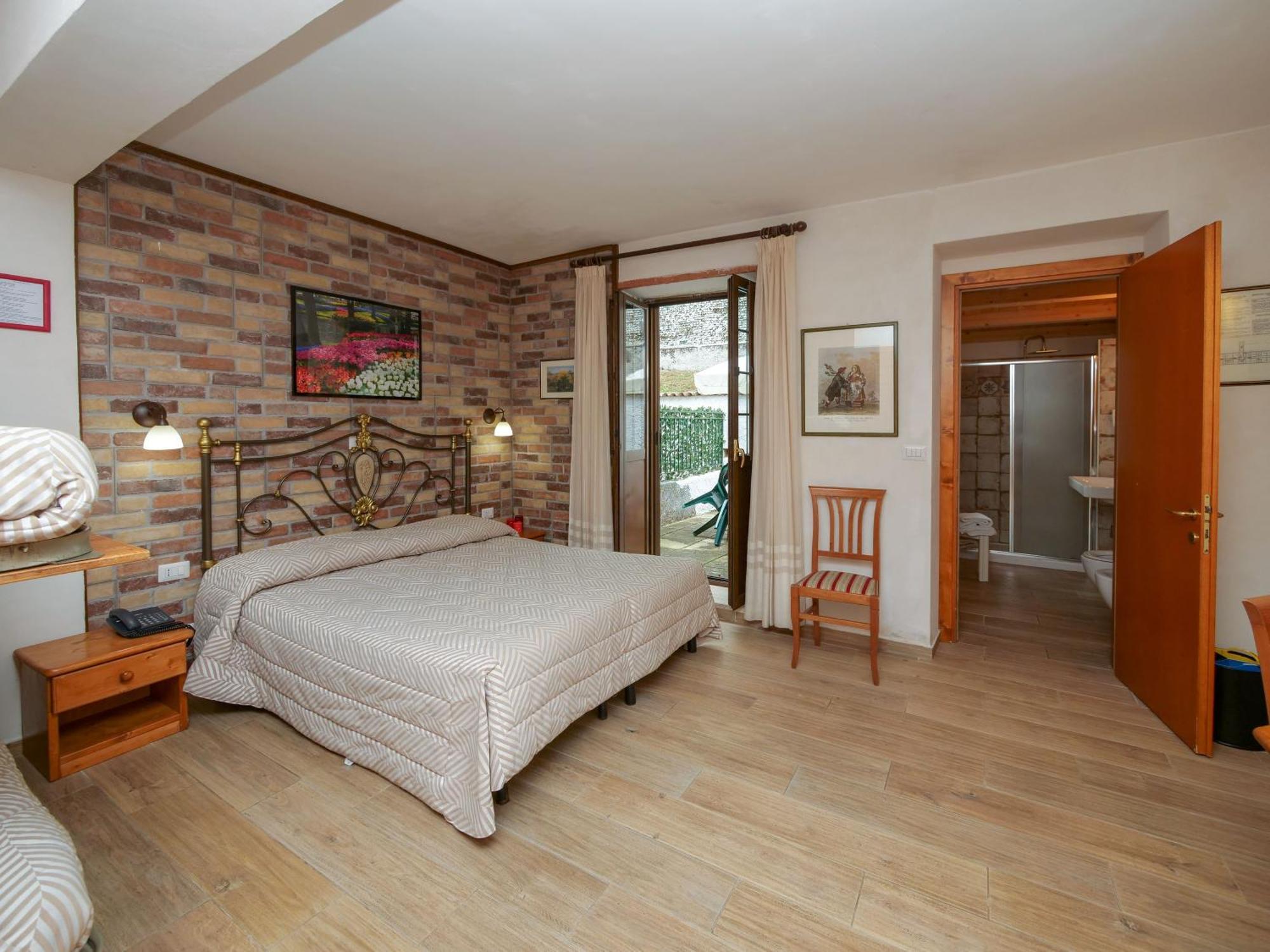 Comfort Quadruple Room