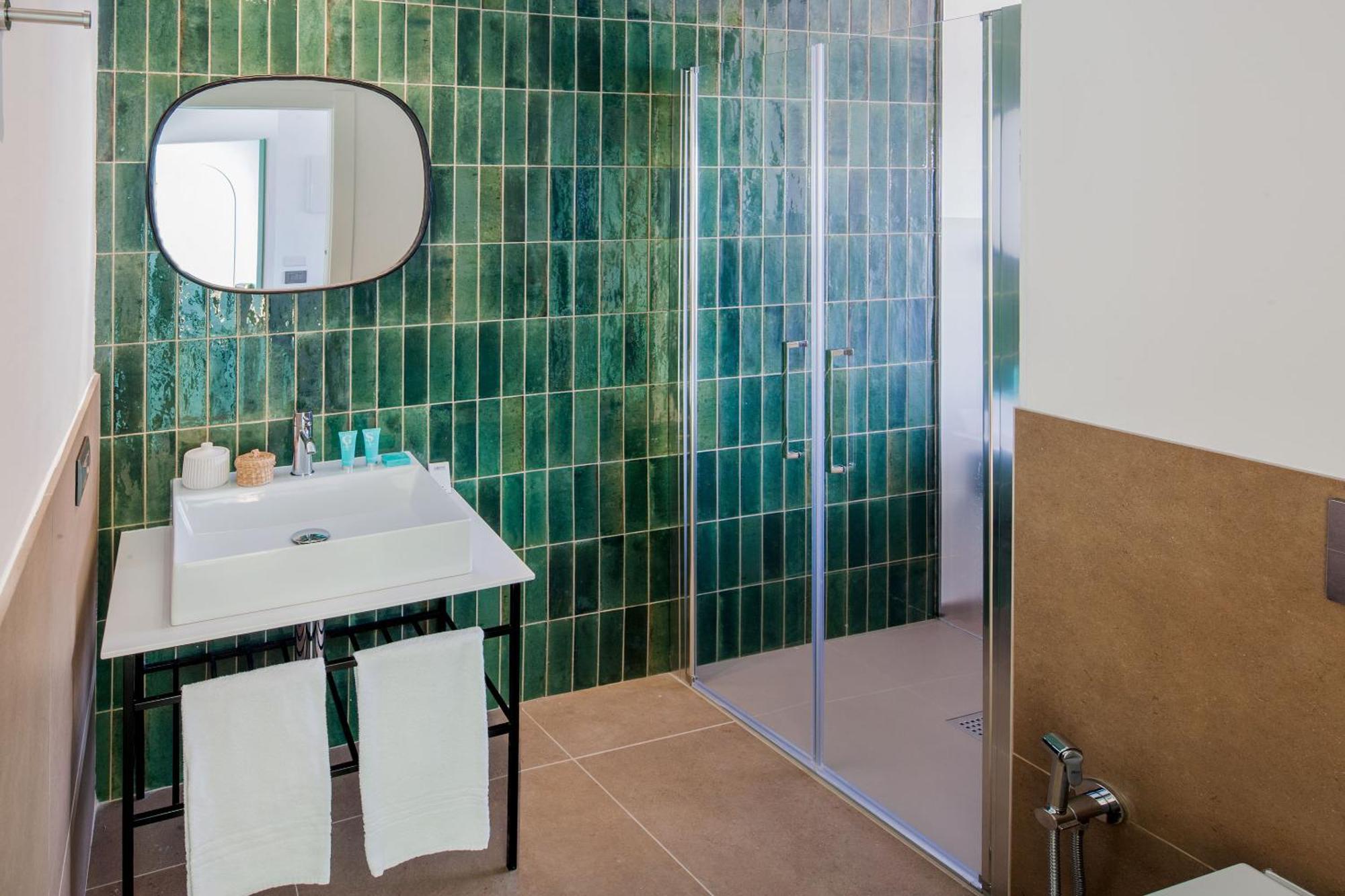 Doppel-/Zweibettzimmer mit Zustellbett