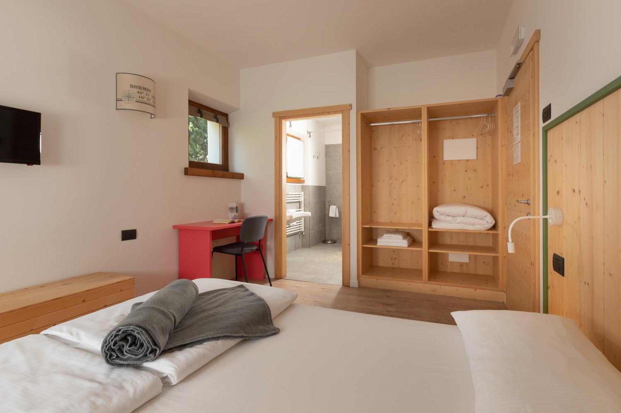 Economy Double or Twin Room