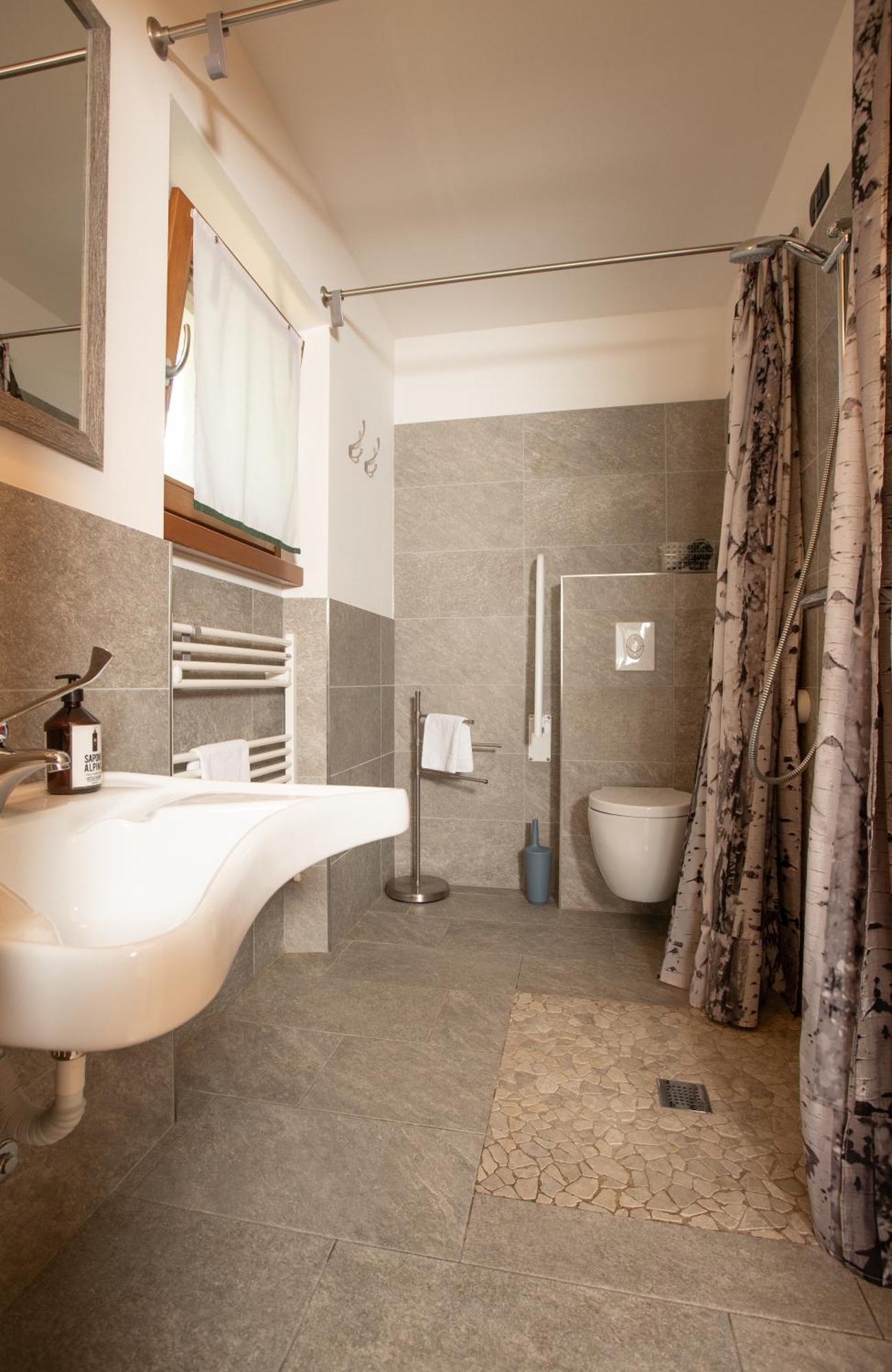 Economy Double or Twin Room
