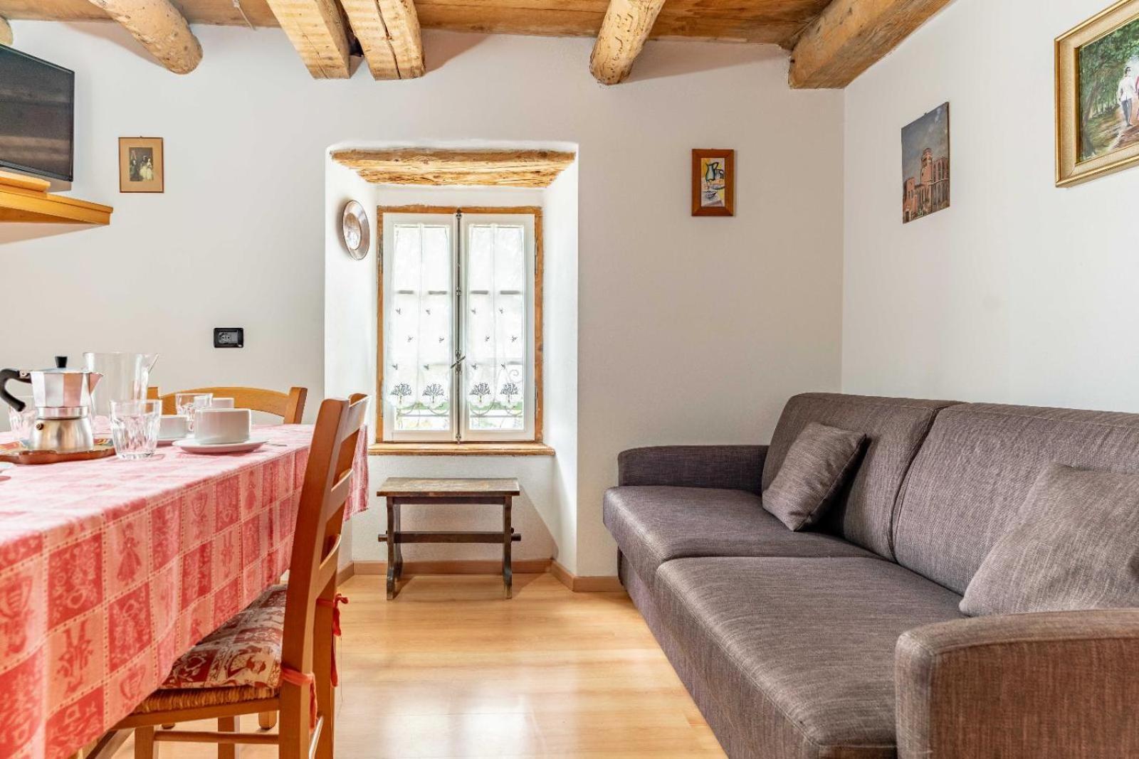 One-Bedroom Apartment,1632309494:JPEG