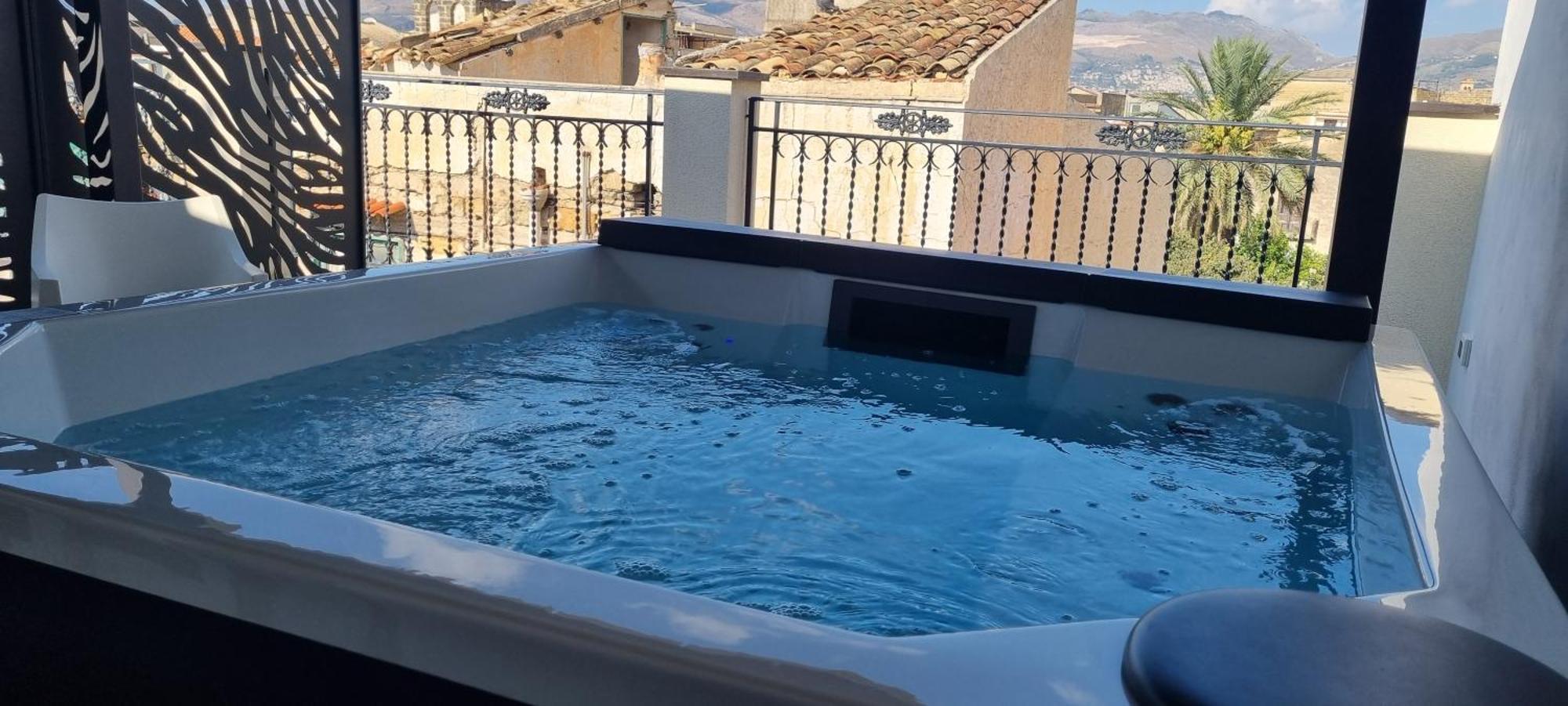 Double Room Spa Bath