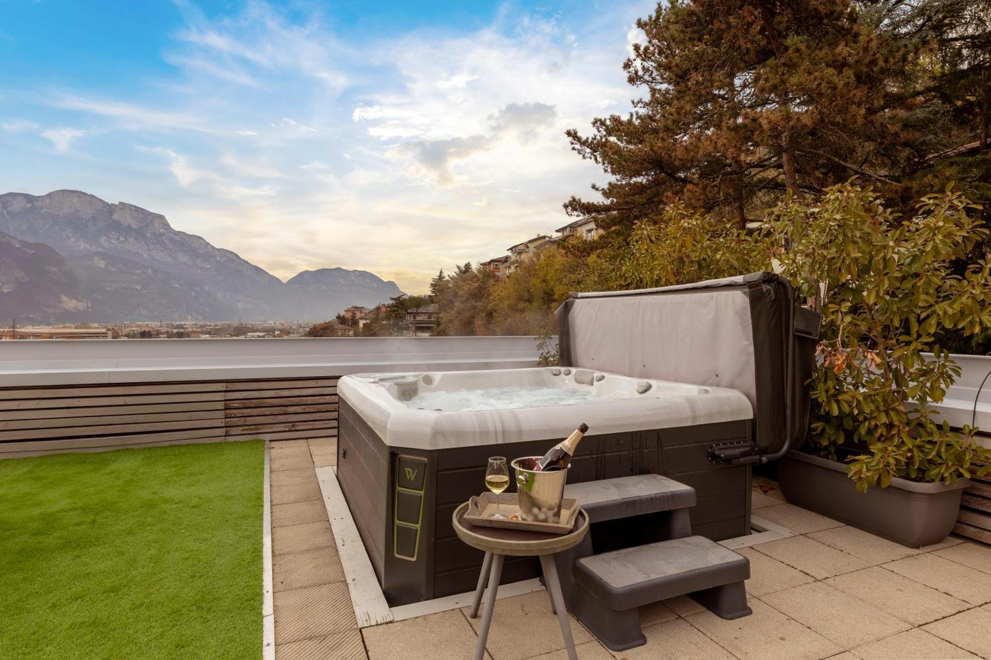 Double Room Spa Bath