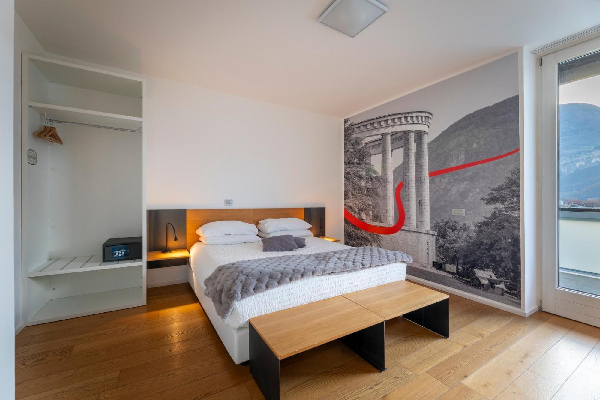 Deluxe Double or Twin Room Balcony