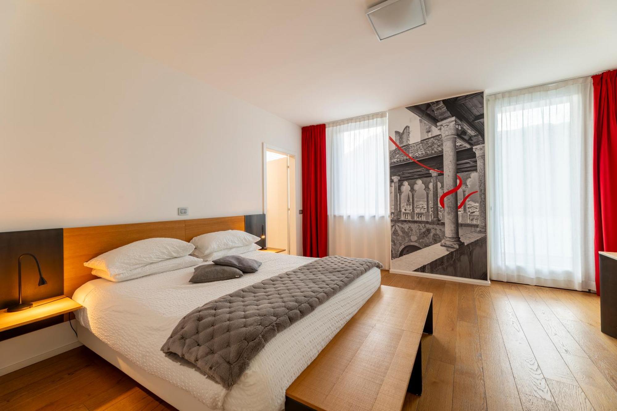 Deluxe Double or Twin Room Balcony