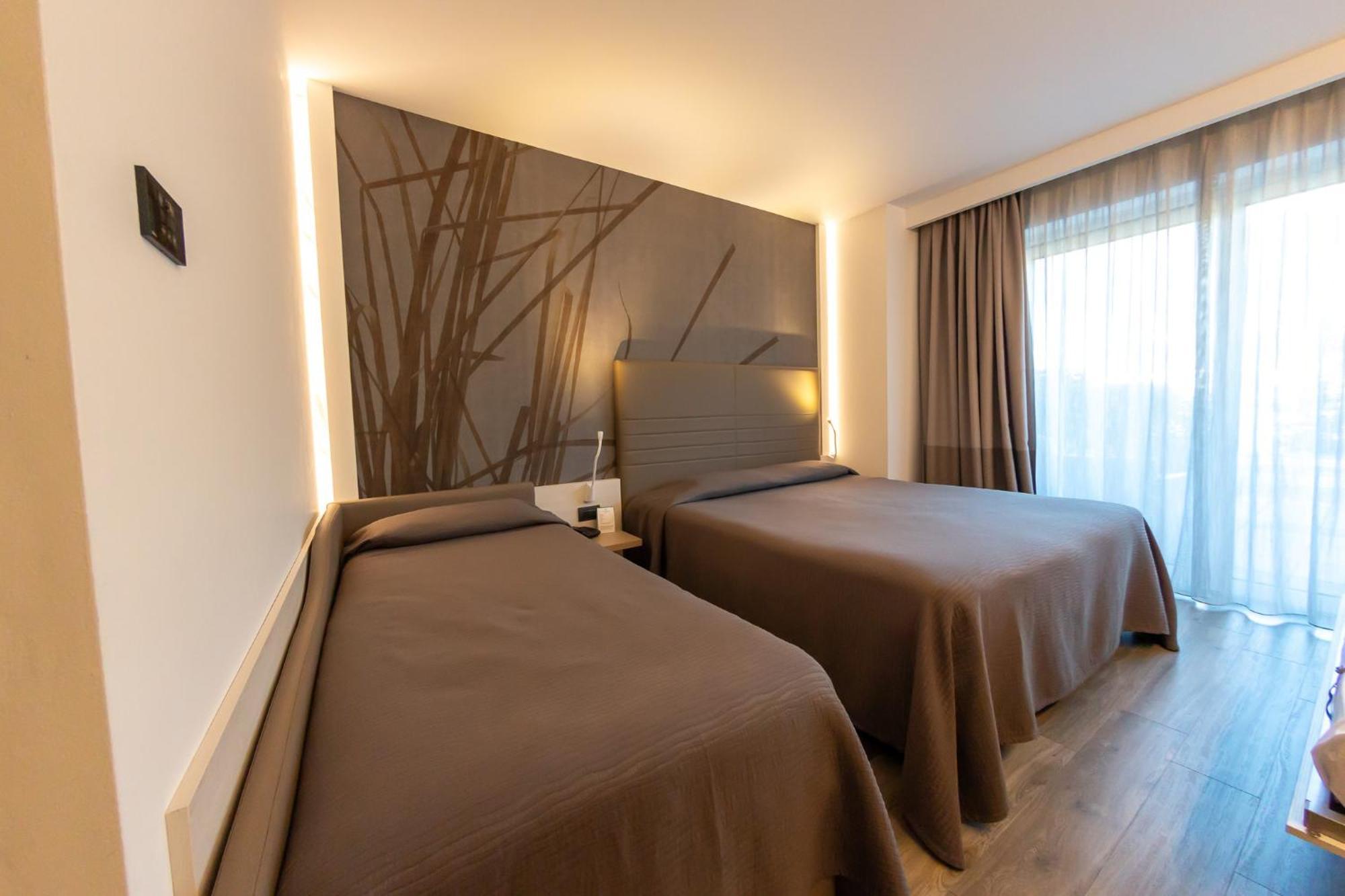 Quadruple Room Terrace