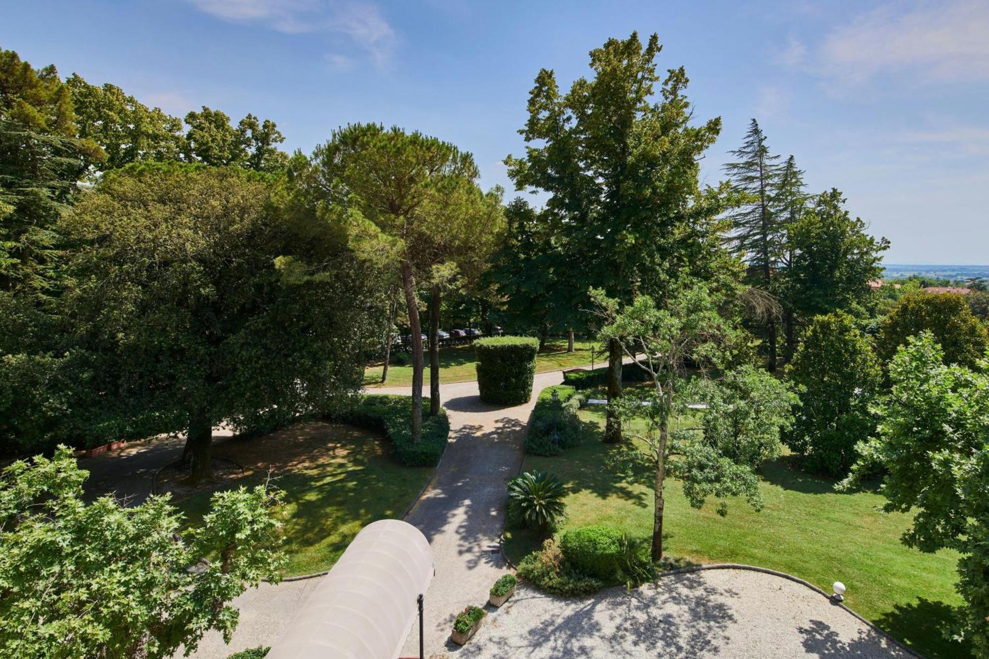 Classic Twin Room Garden View