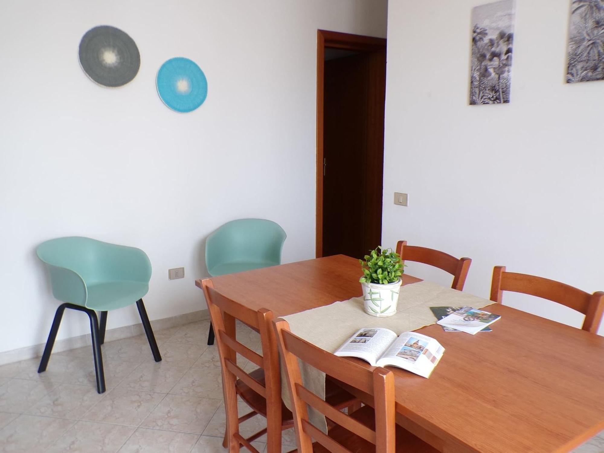 Three-Bedroom Standard Apartment