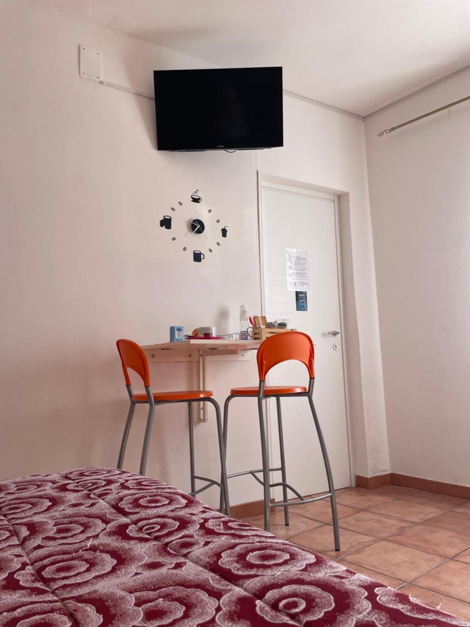 Double Room Private External Bathroom