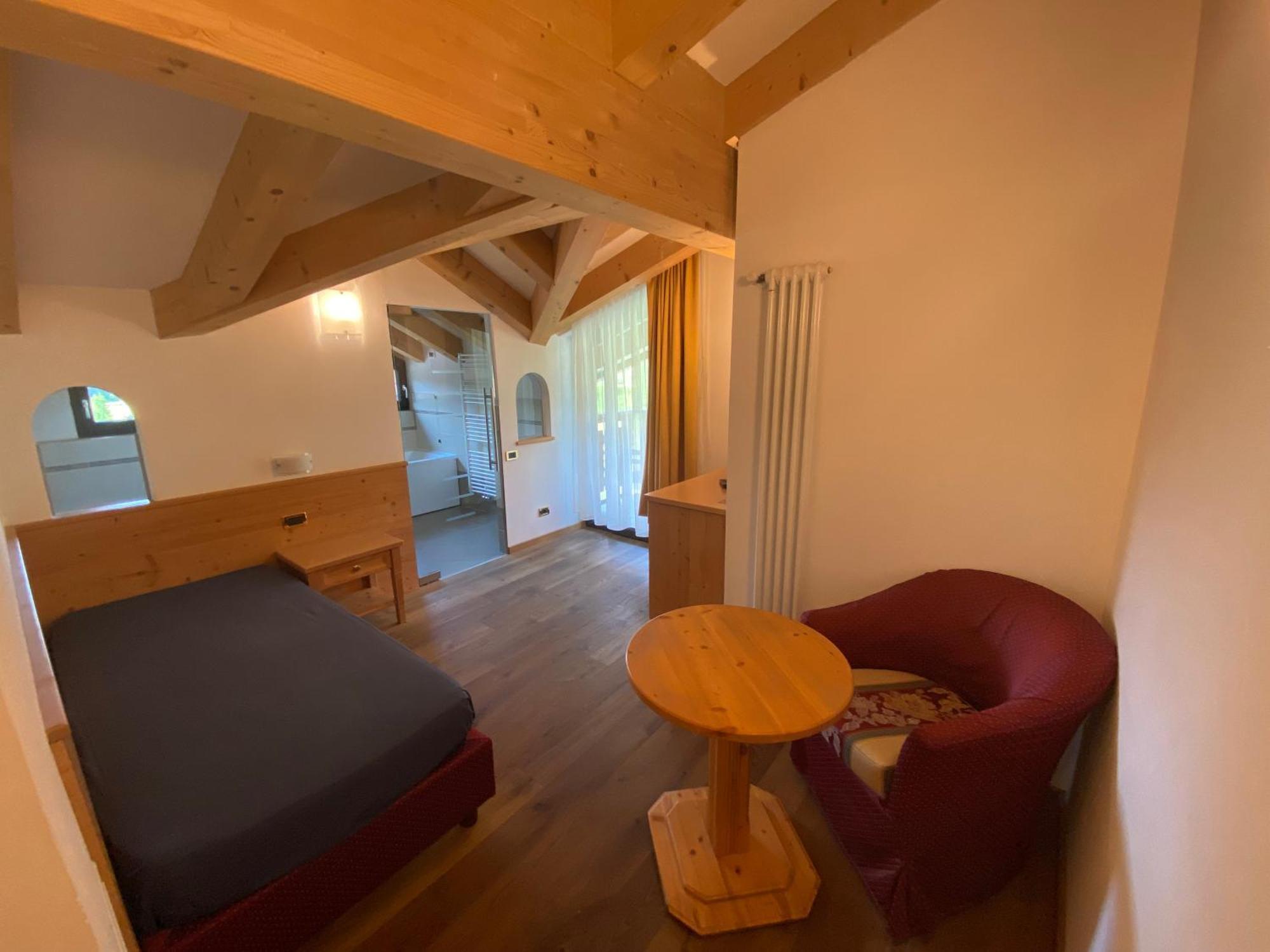 Double Room Spa Bath