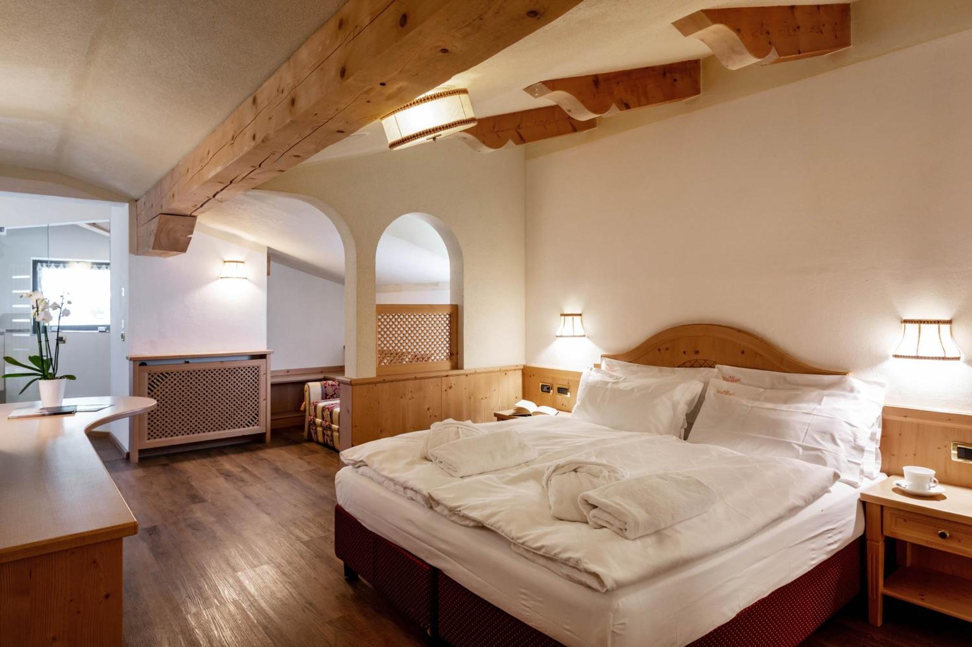 Double Room Spa Bath