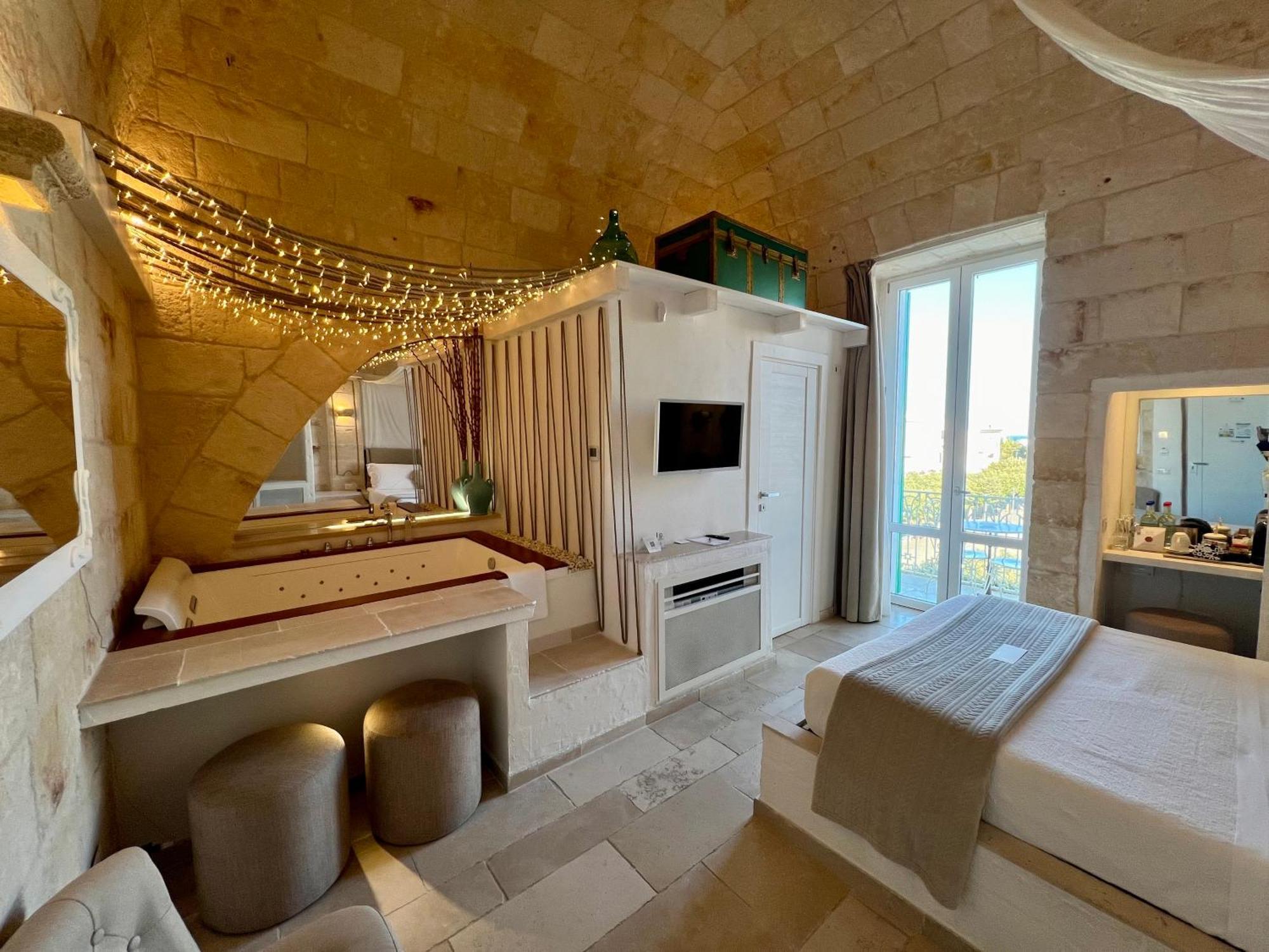 Double Room Spa Bath