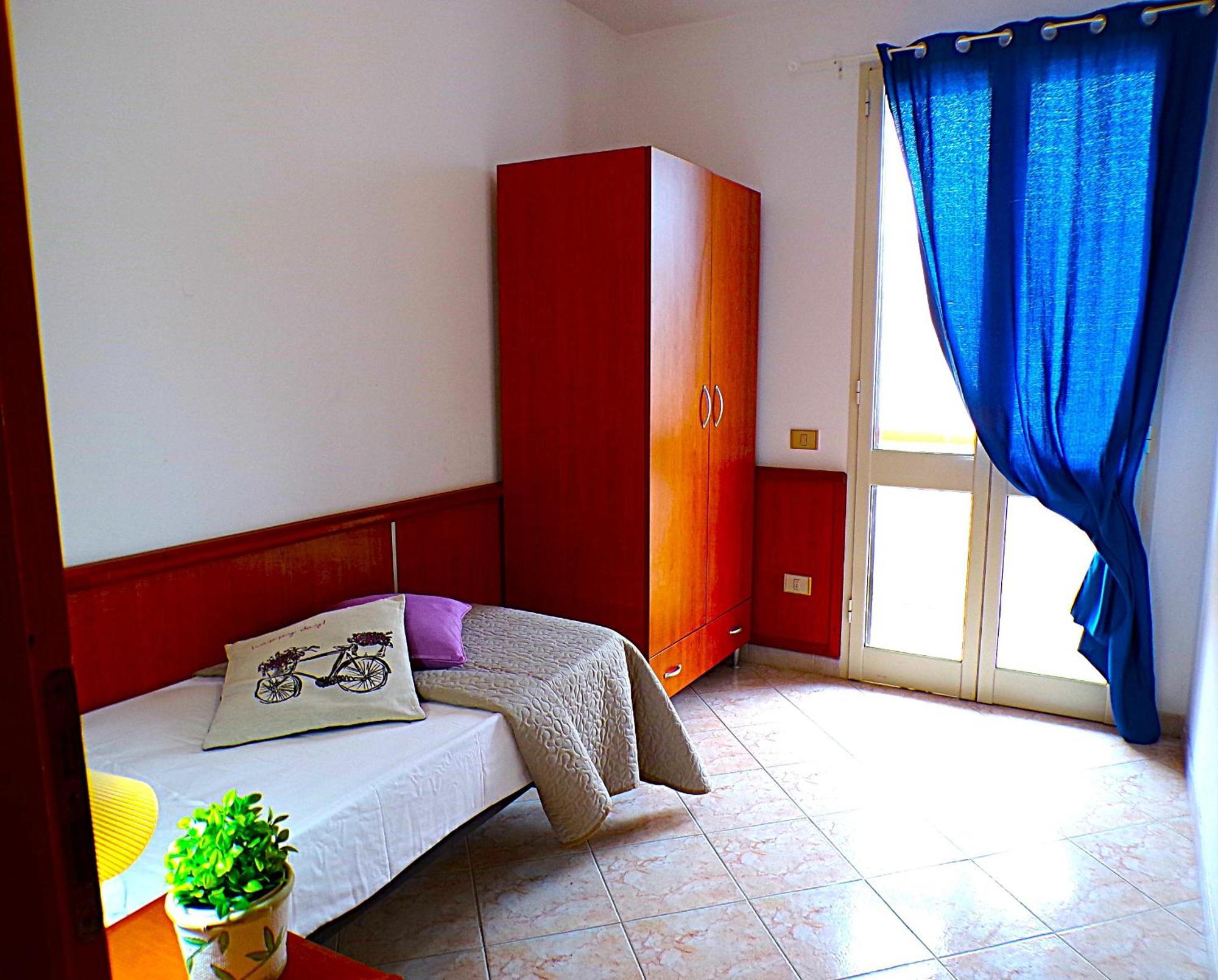 Three-Bedroom Standard Apartment