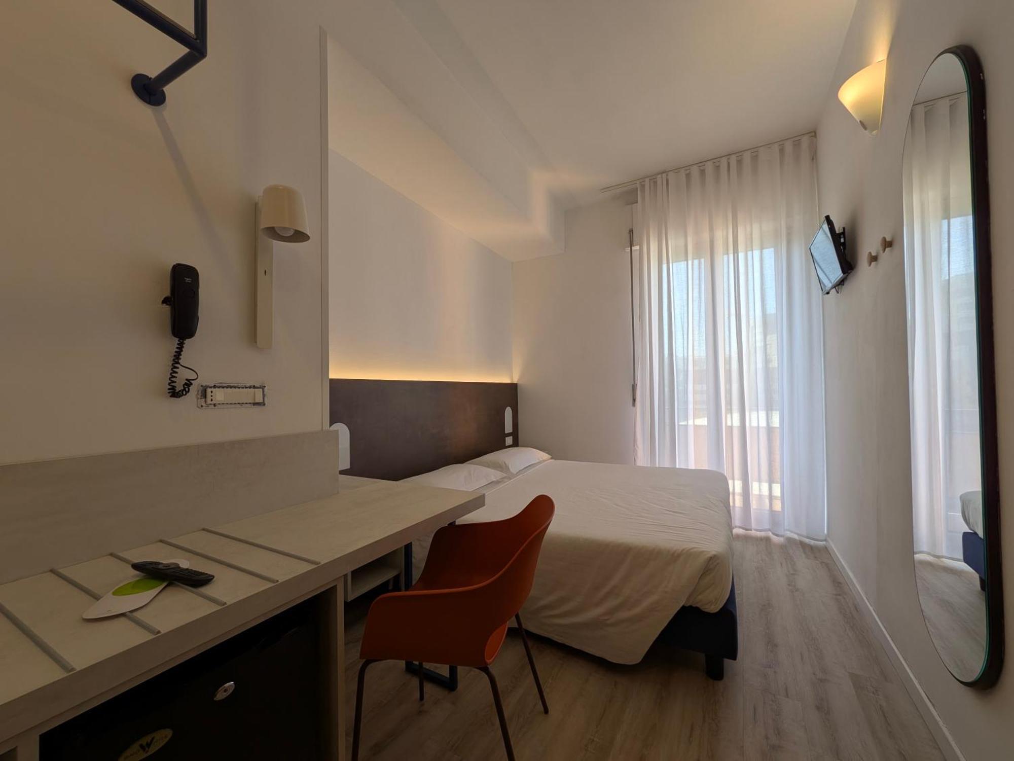 Economy Double Room