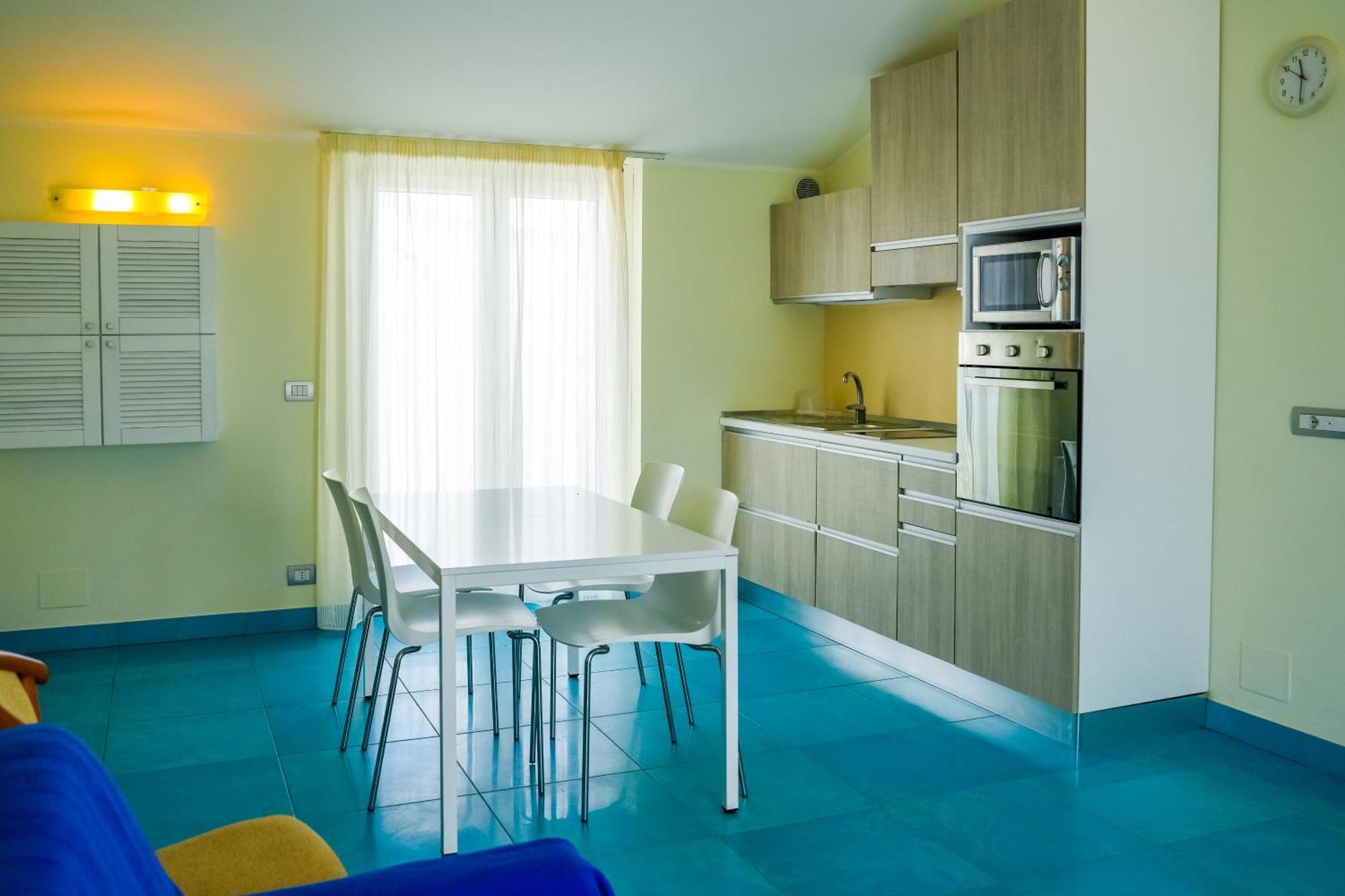 One-Bedroom Apartment Terrace