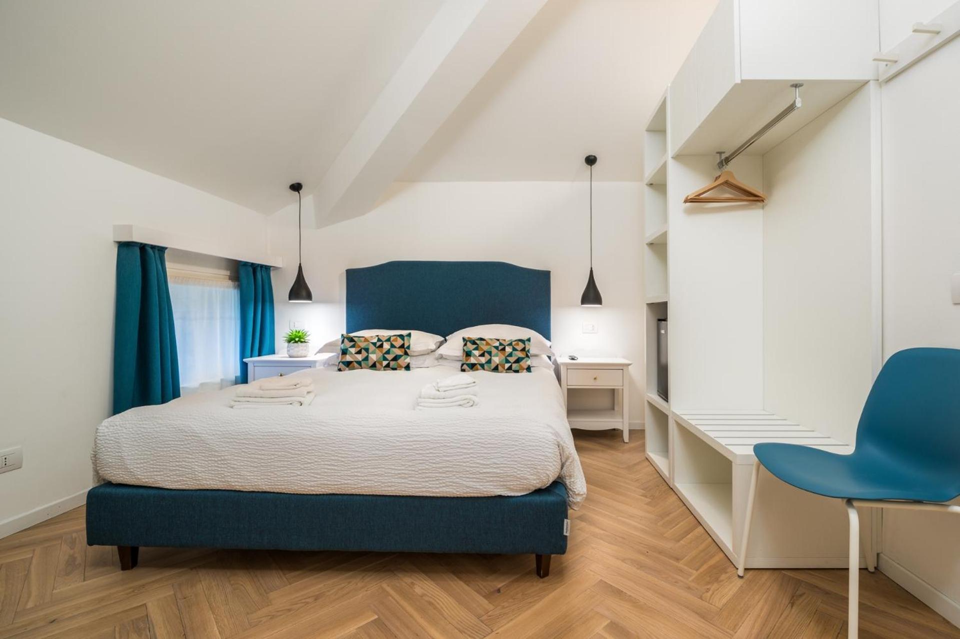 Double Room Private Bathroom