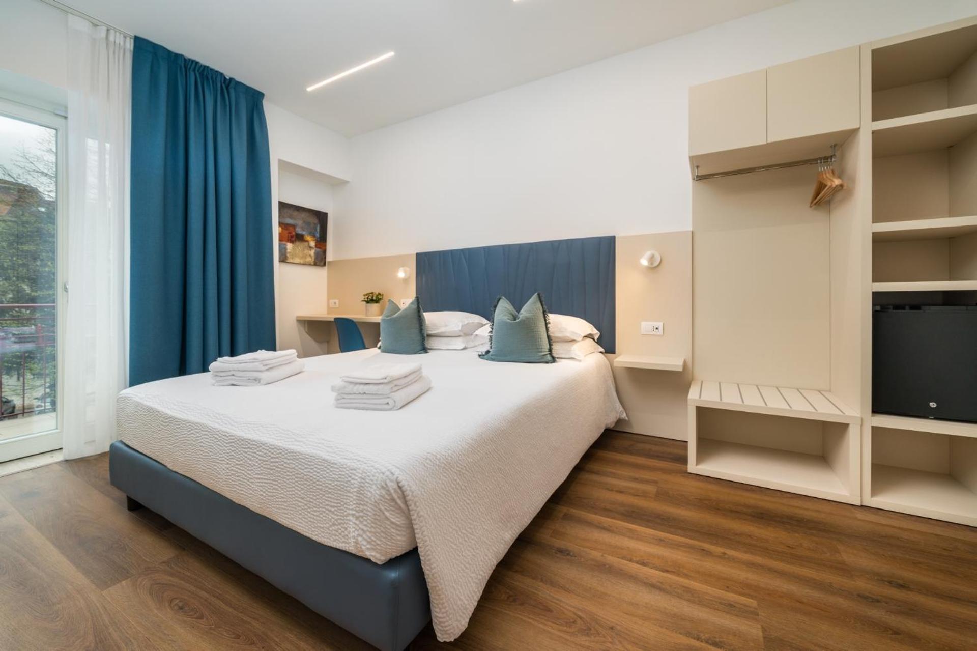 Double Room Private Bathroom