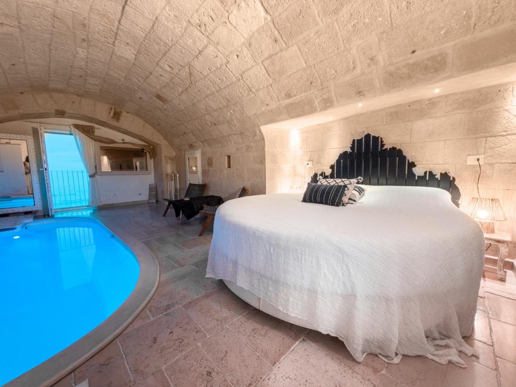 Luxury Suite Private Pool Sea View