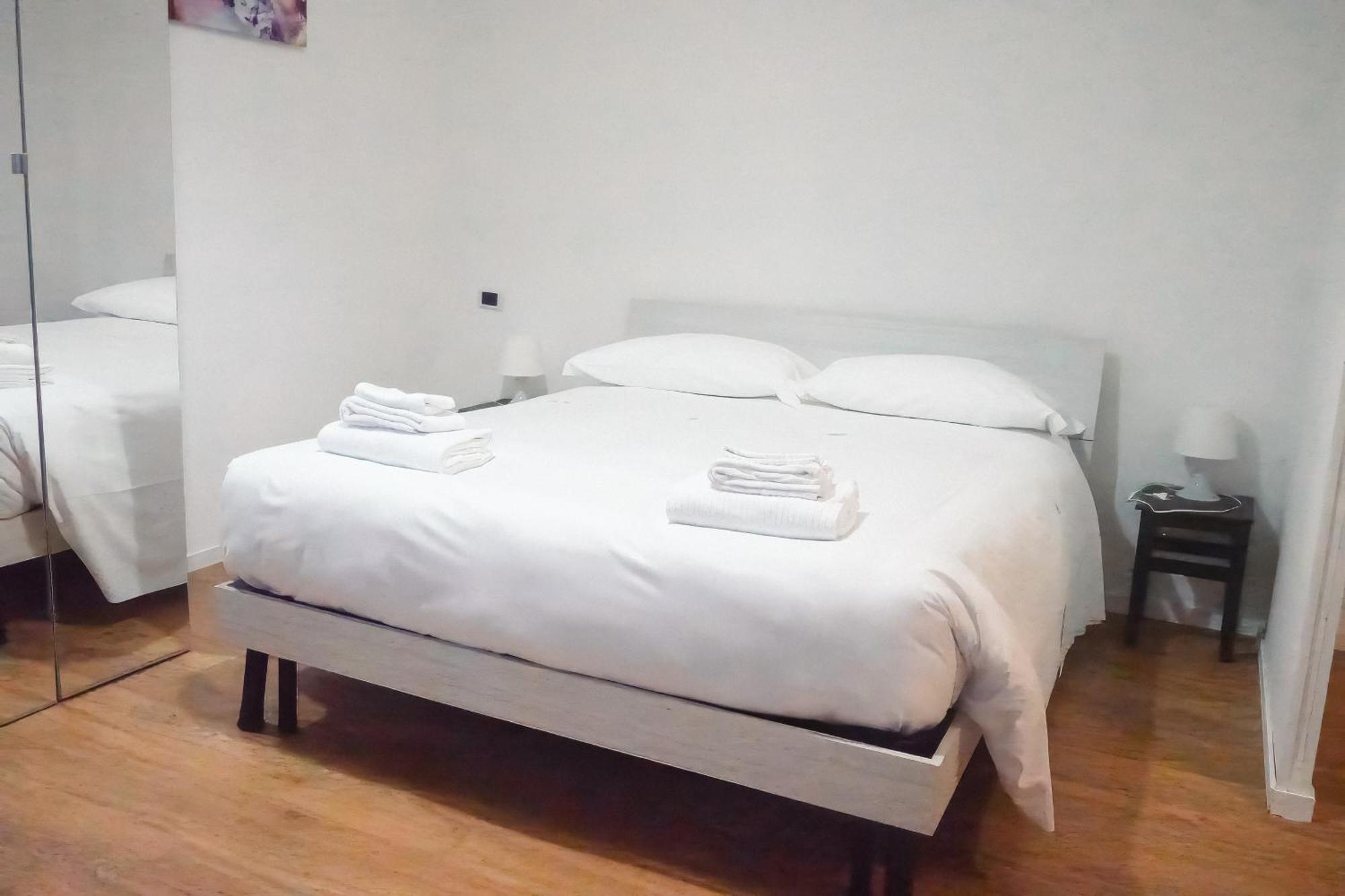 Large Double Room