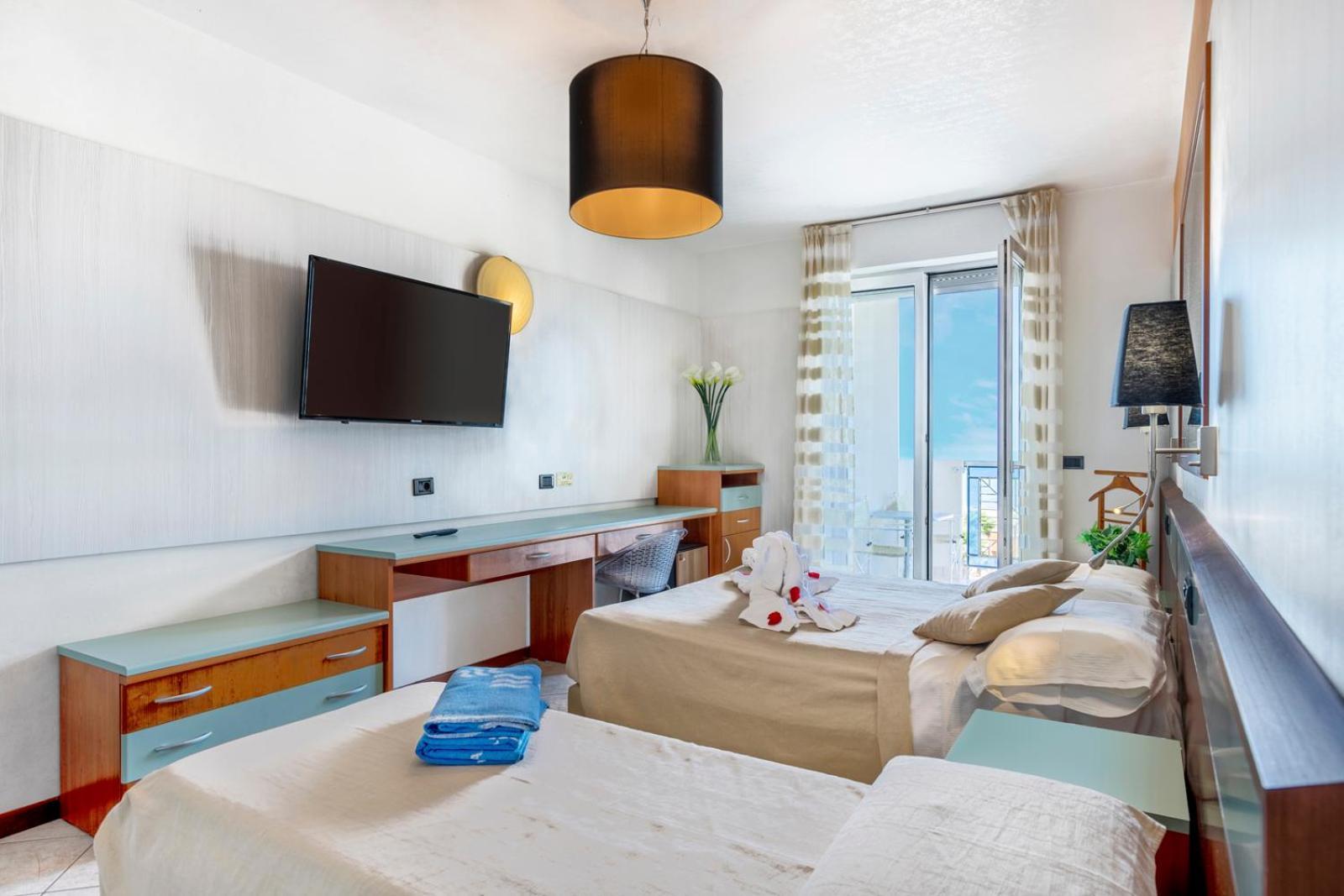 Deluxe Quadruple Room
