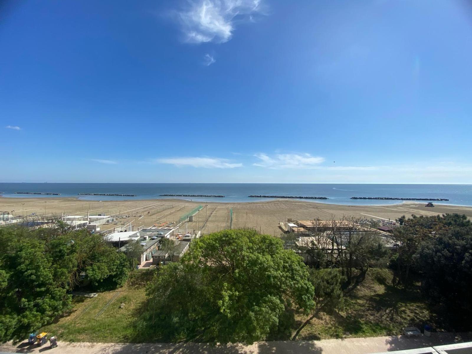 Double or Twin Room Sea View