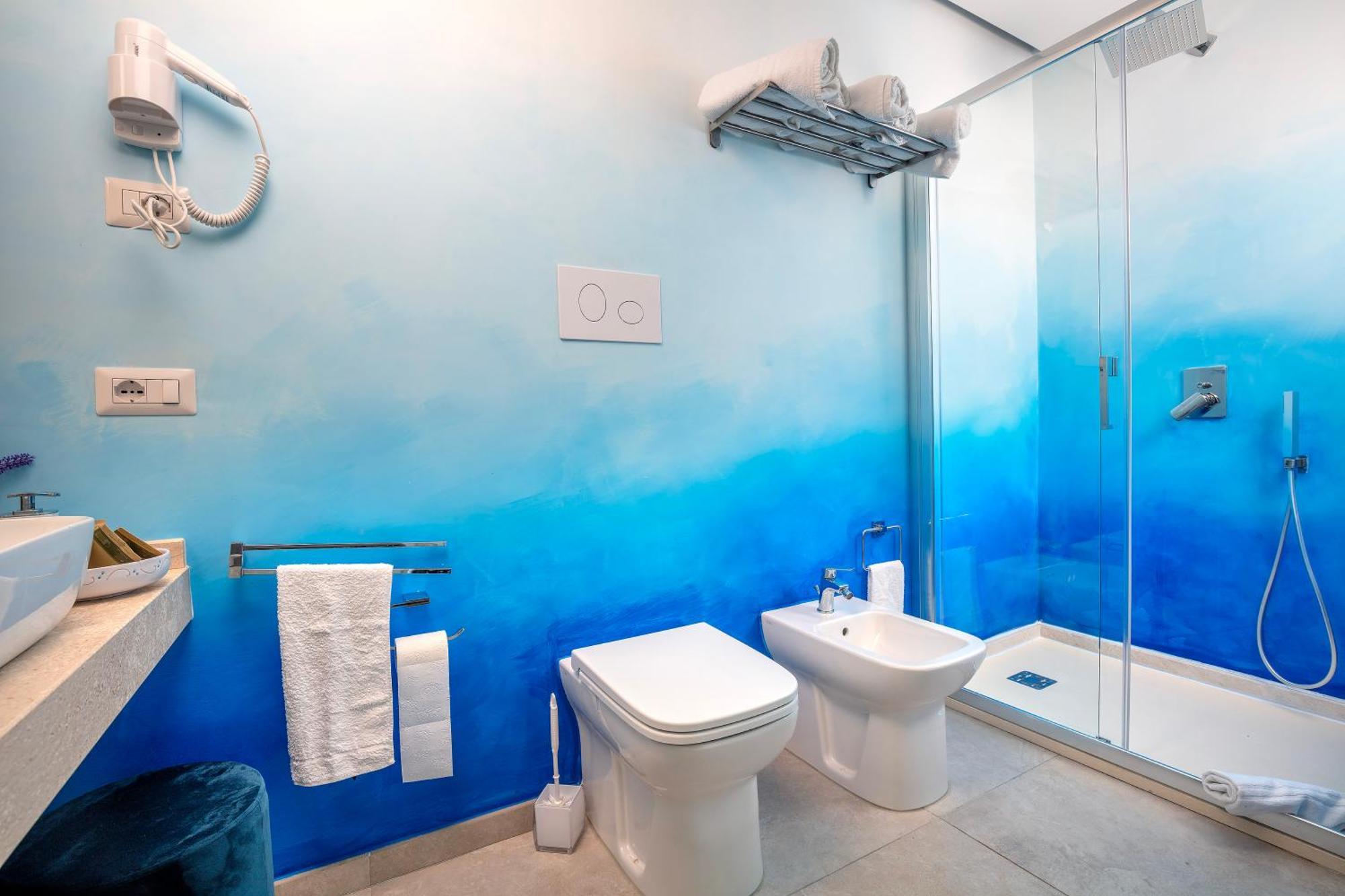 Quadruple Room Private Bathroom