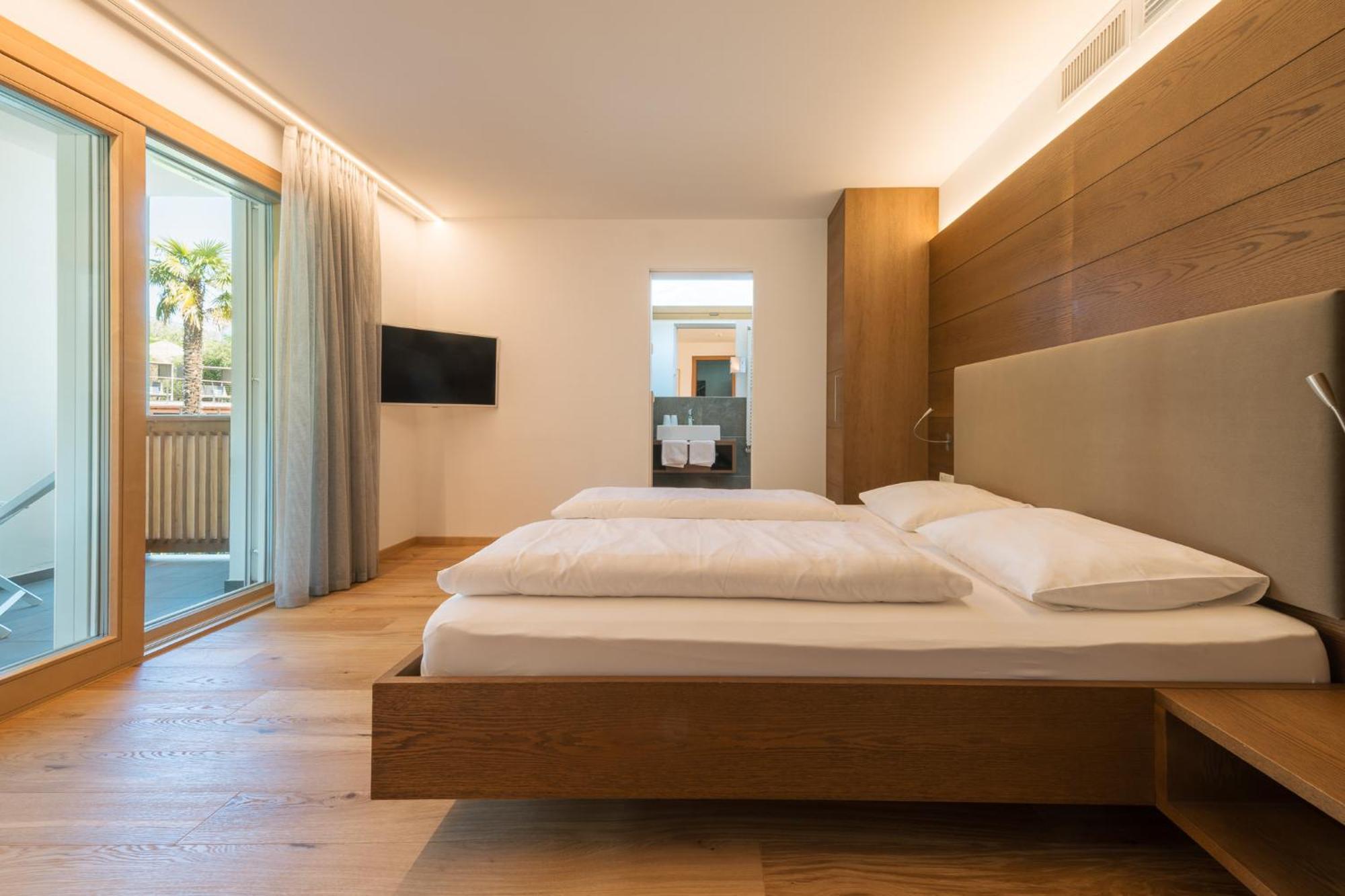 One-Bedroom Apartment Terrace