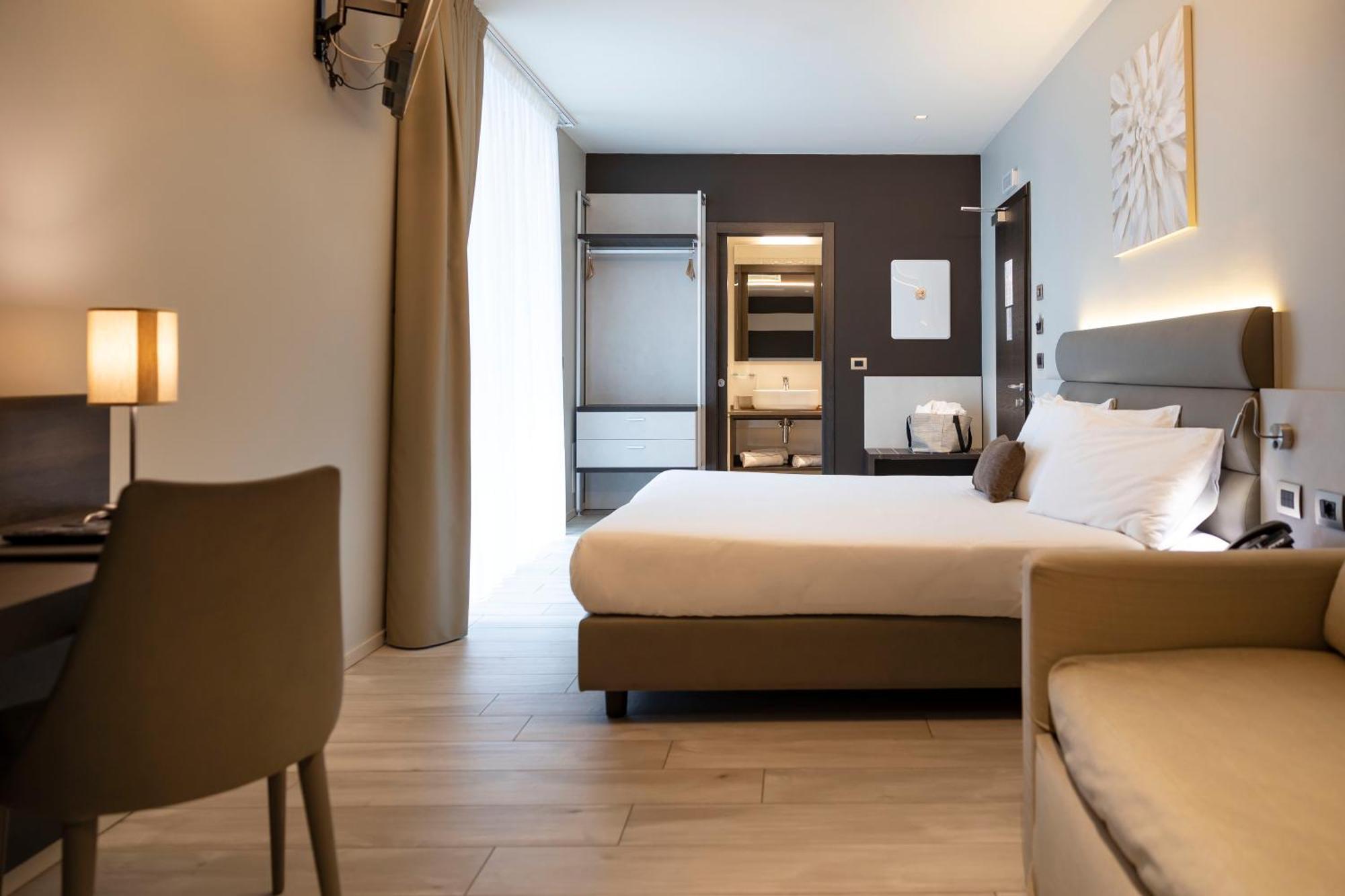 Classic Double or Twin Room