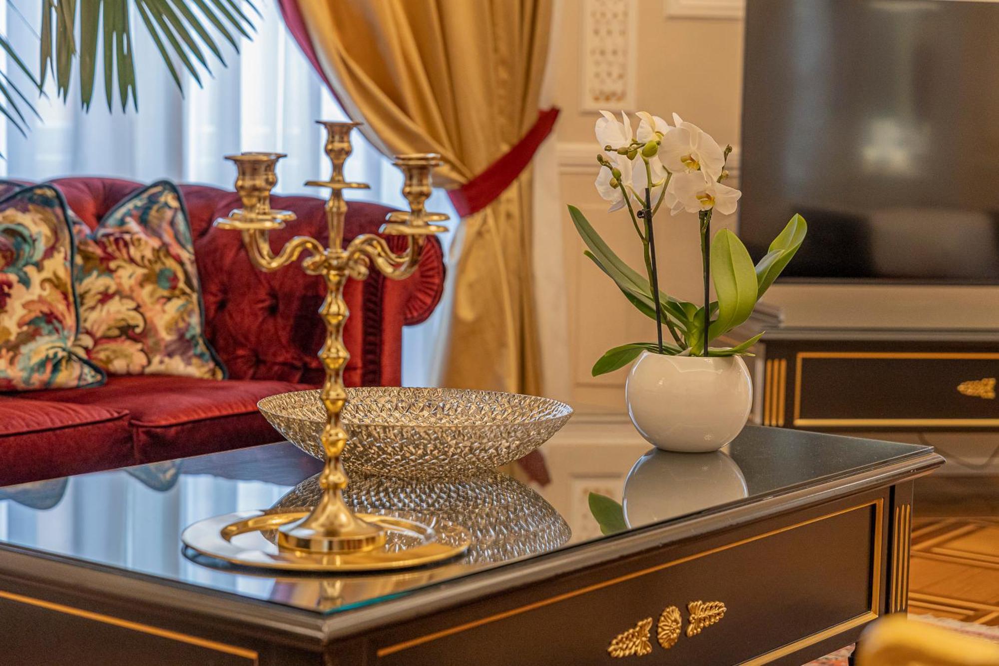 Royal Suite