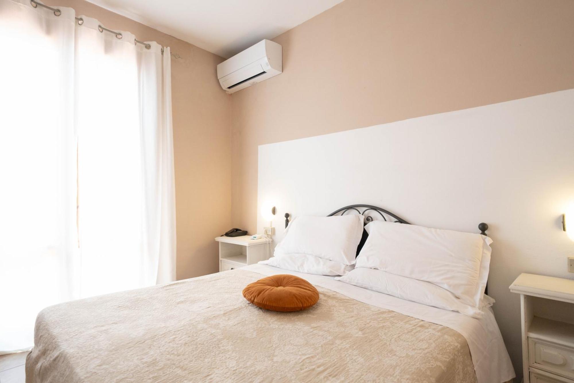 Superior Double or Twin Room Terrace