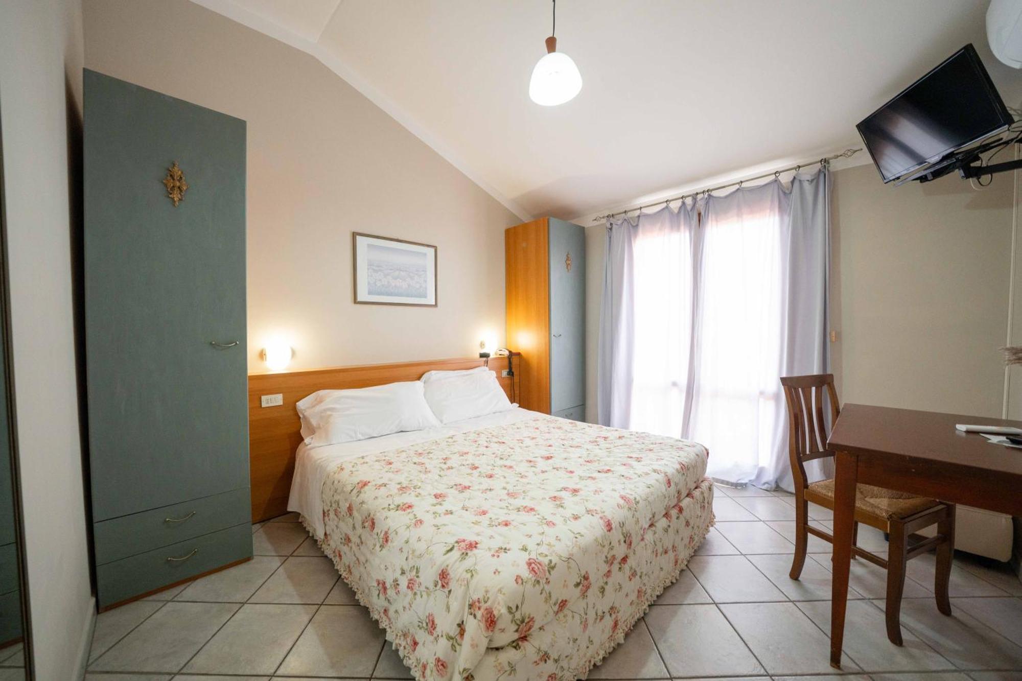 Superior Double or Twin Room Terrace