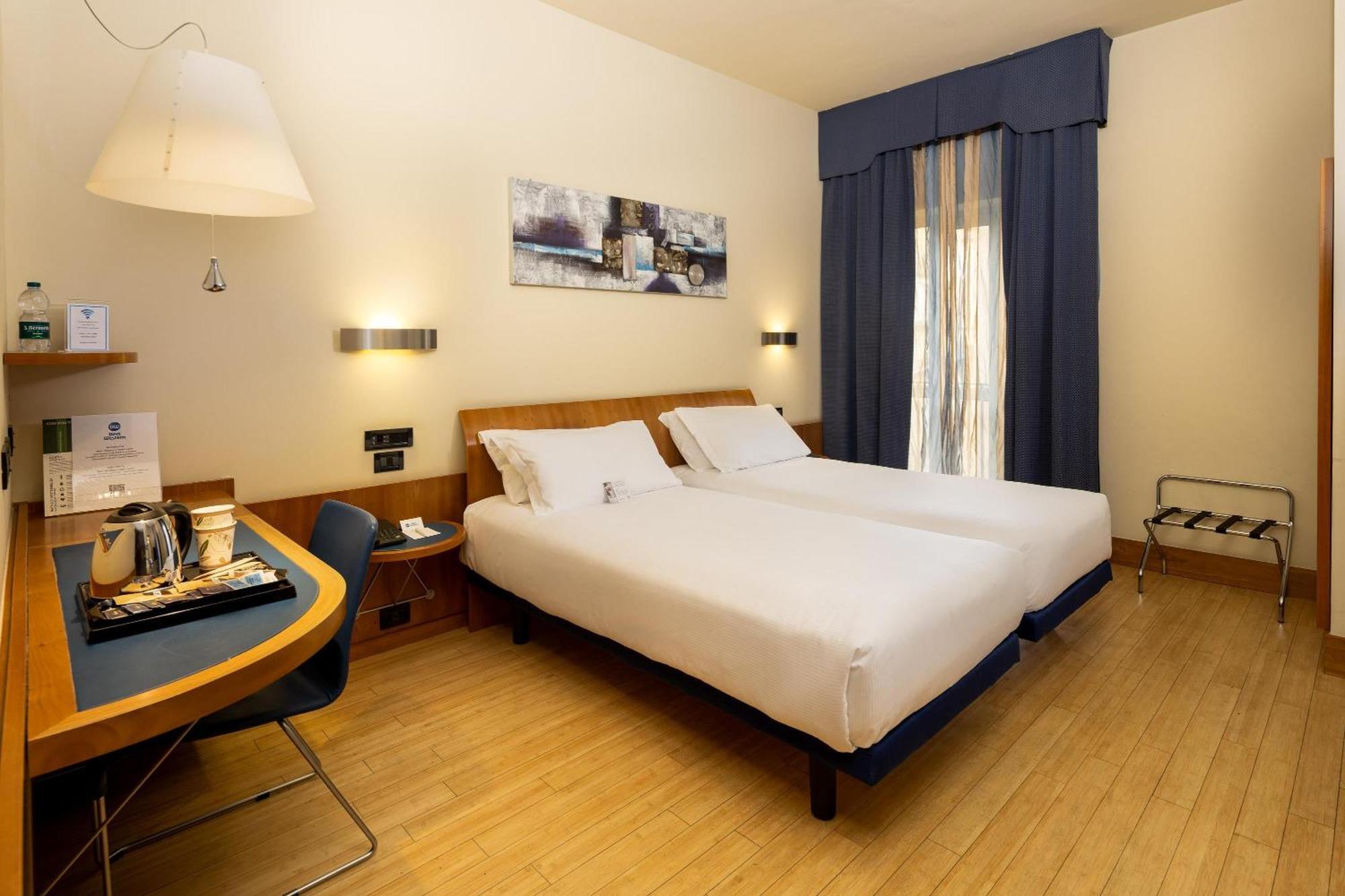 Classic Twin Room