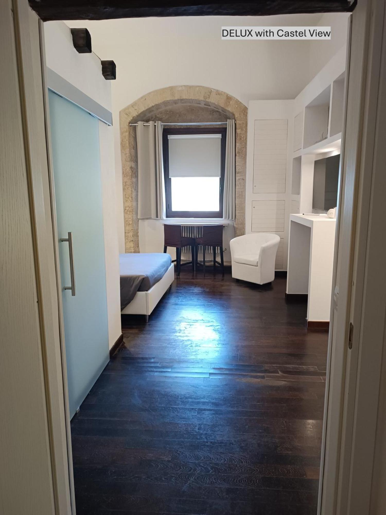 Deluxe Double Room Castle View