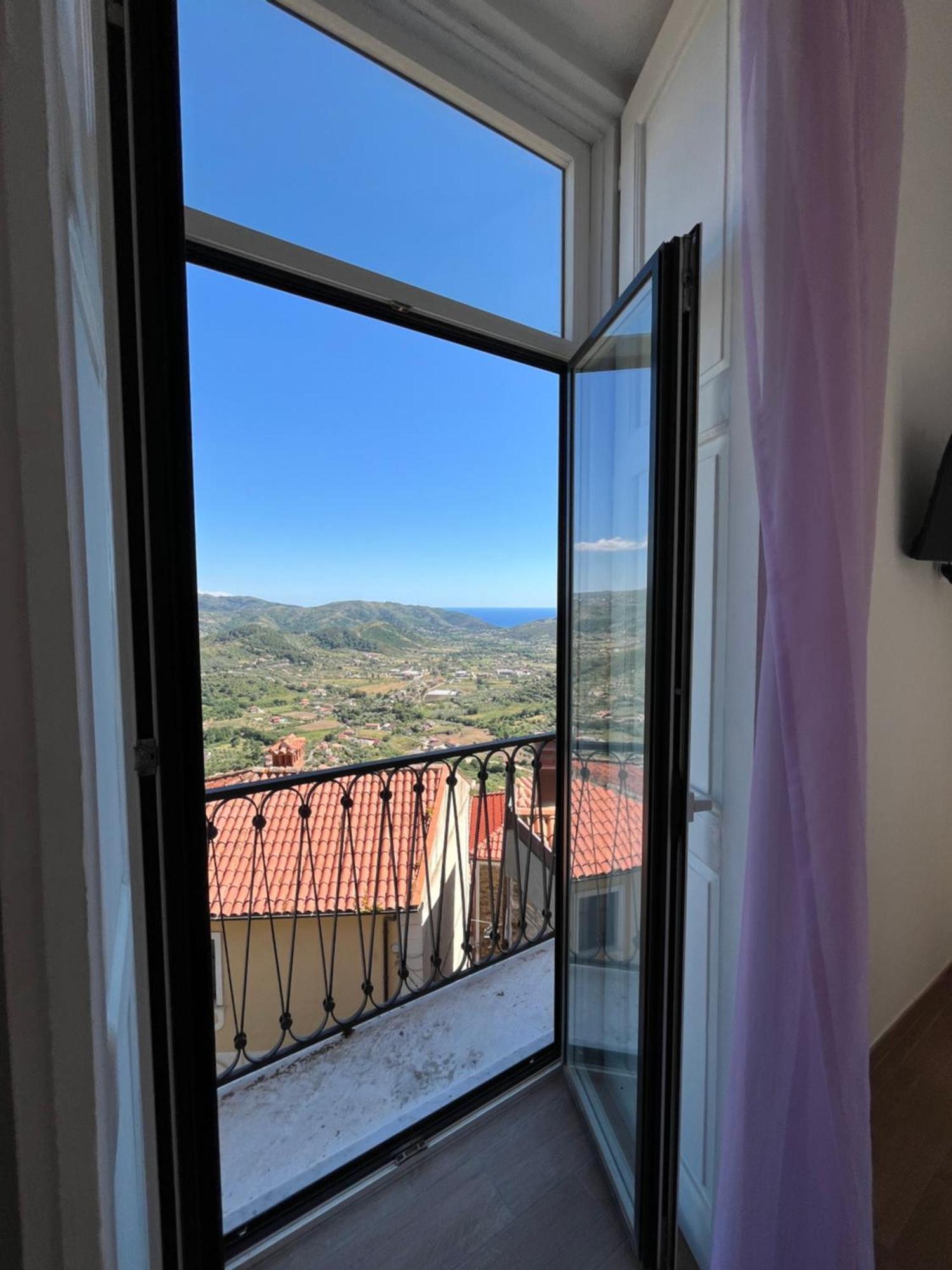 Deluxe Double Room Balcony
