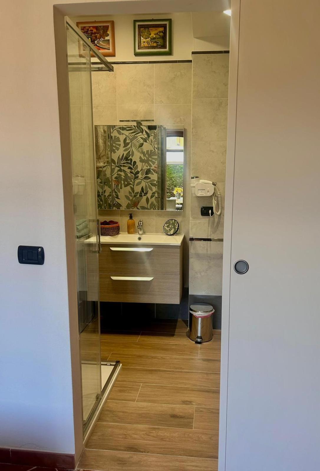 Camera Matrimoniale con Bagno Privato