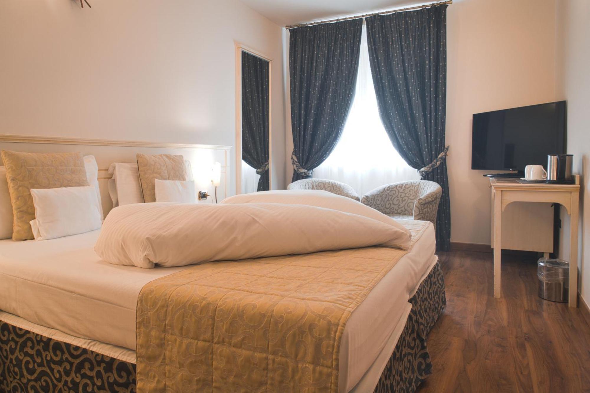 Economy Double or Twin Room